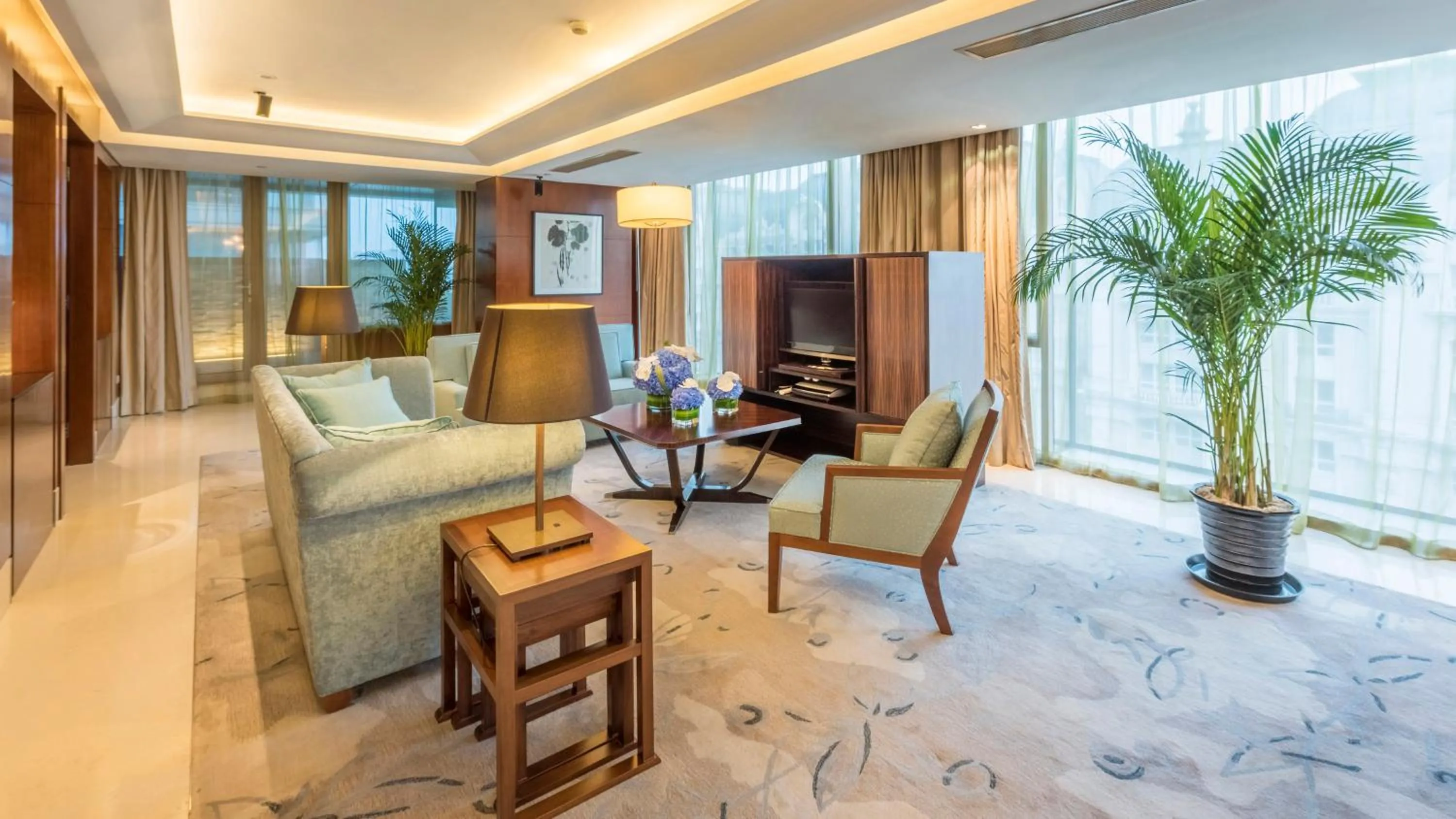 Bedroom in Regent Beijing