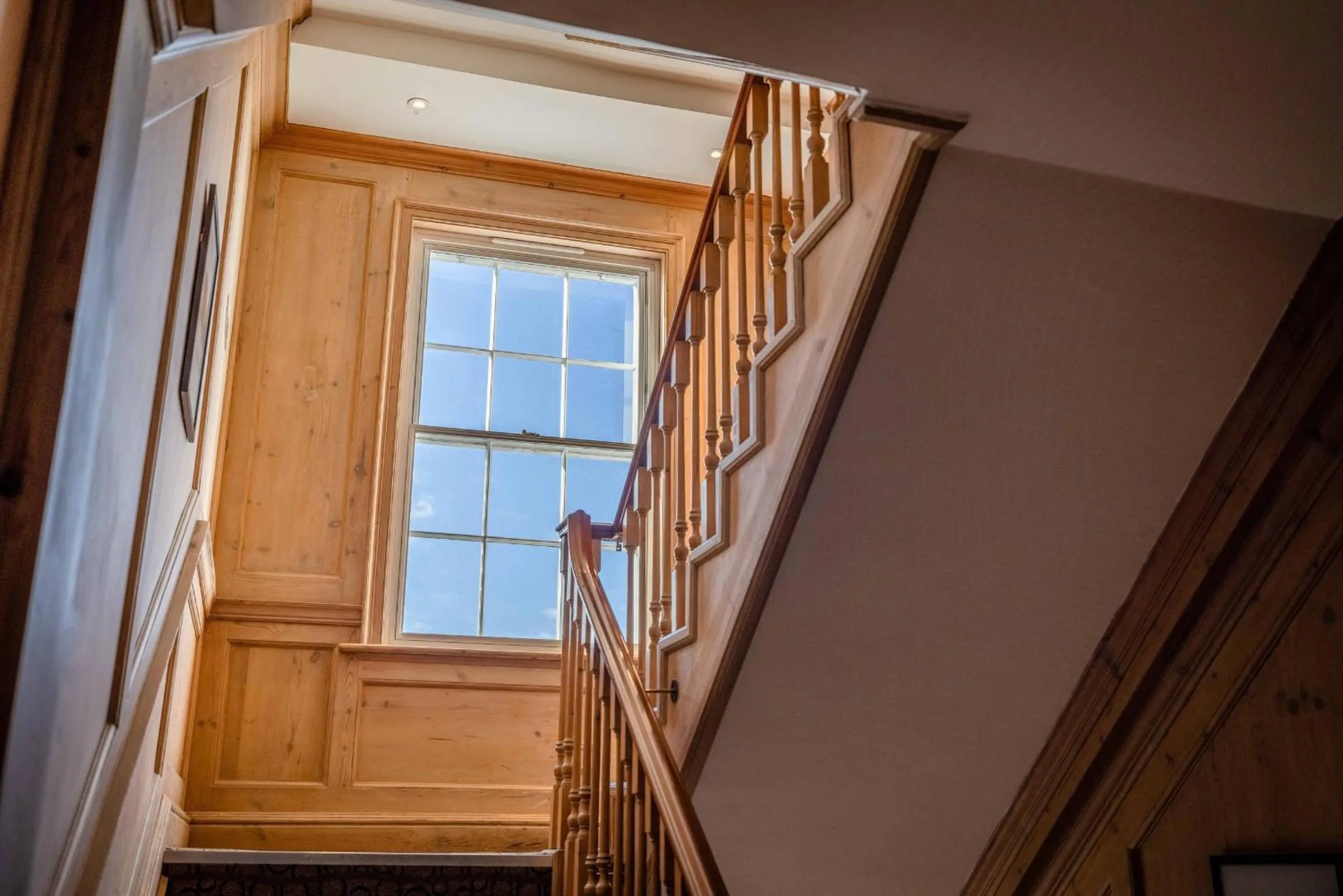 Property building in Goswell House Hotel central Windsor