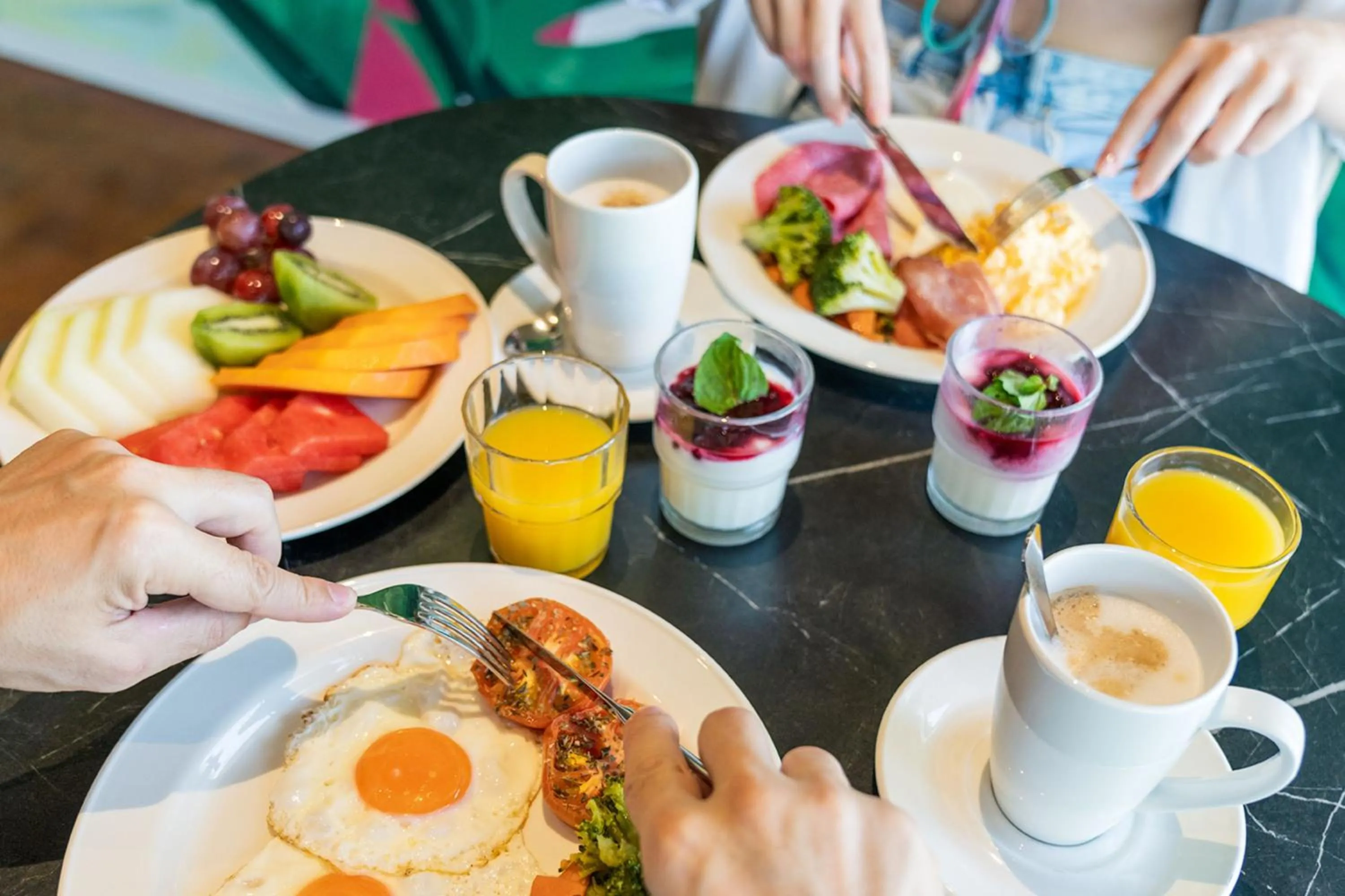 Restaurant/places to eat in Resort Cordial Santa Águeda & Perchel Beach Club