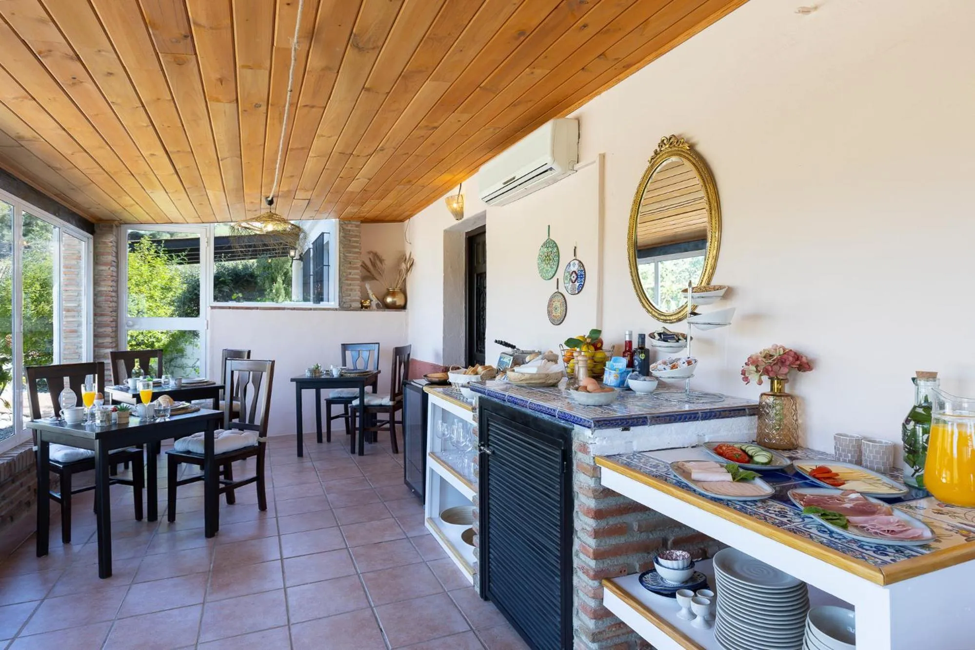 Breakfast in Boutique B&B Cortijo Valverde Álora