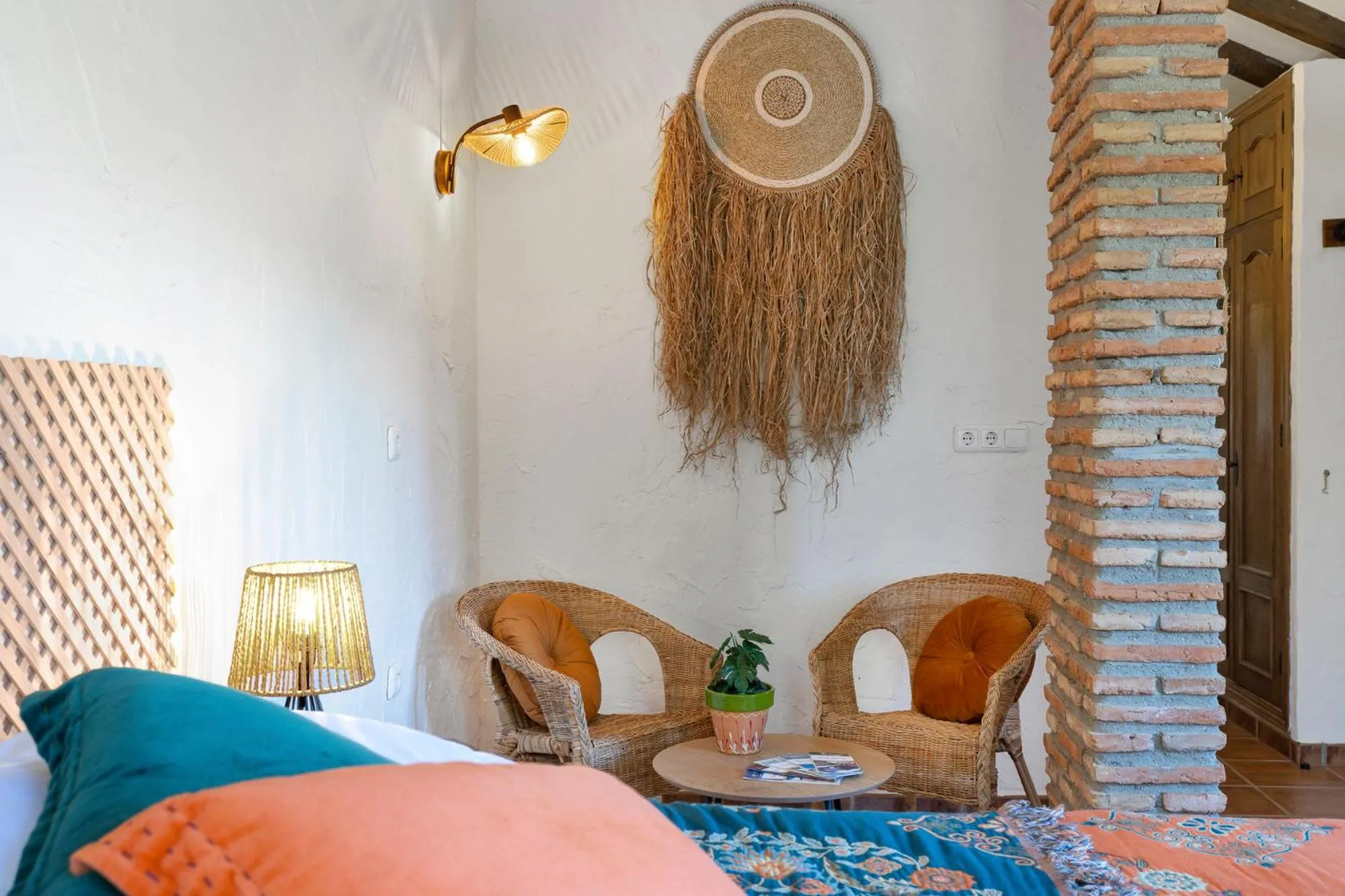 Decorative detail, Bed in Boutique B&B Cortijo Valverde Álora