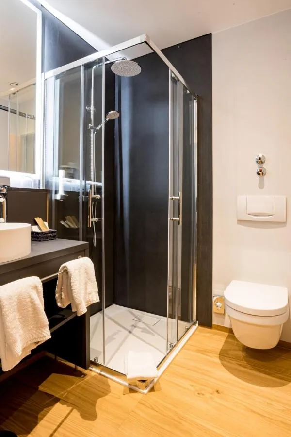 Shower in laVital Sport- & Wellness Hotel