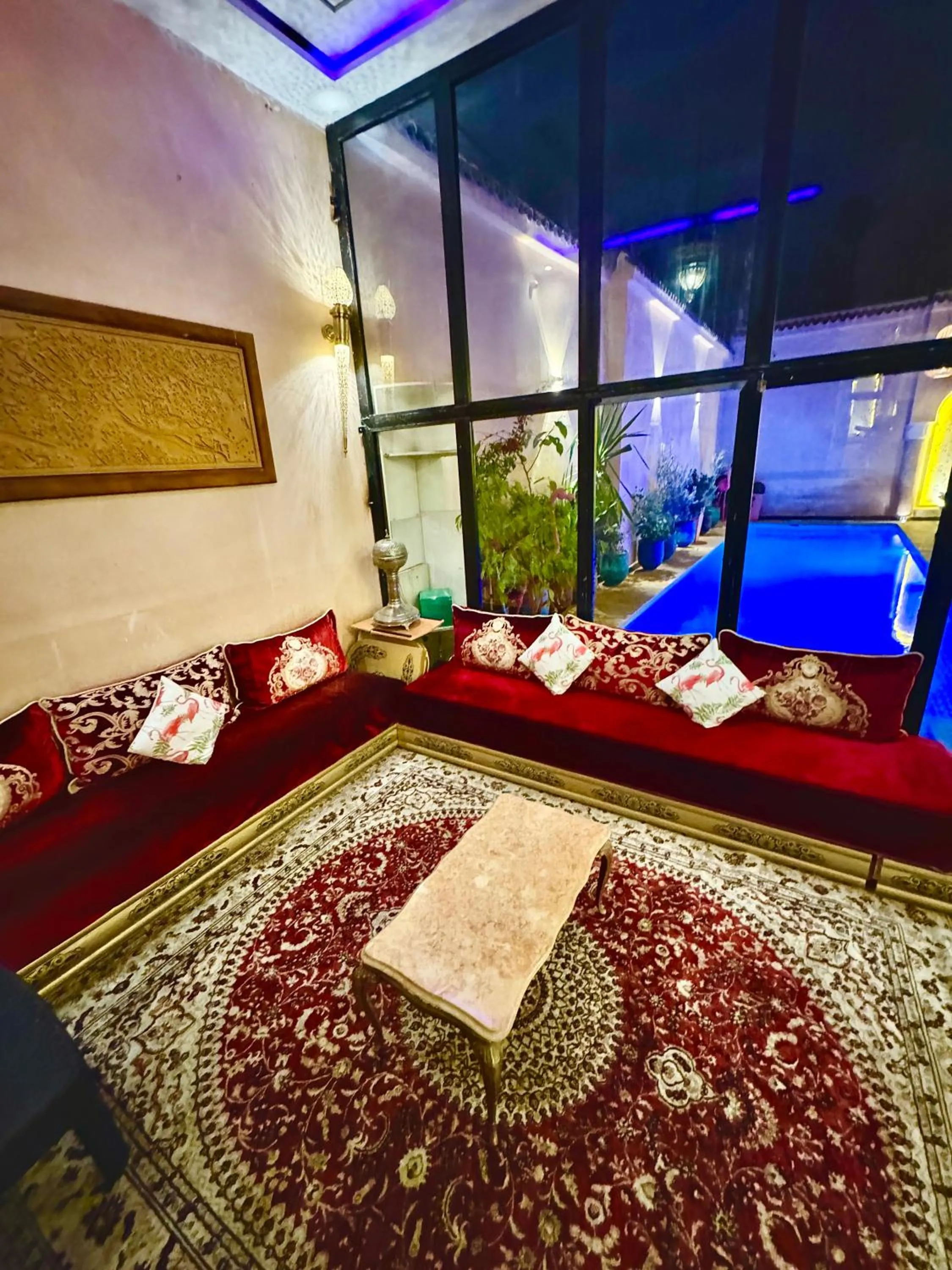 Patio, Bed in Palais Shazam & SPA
