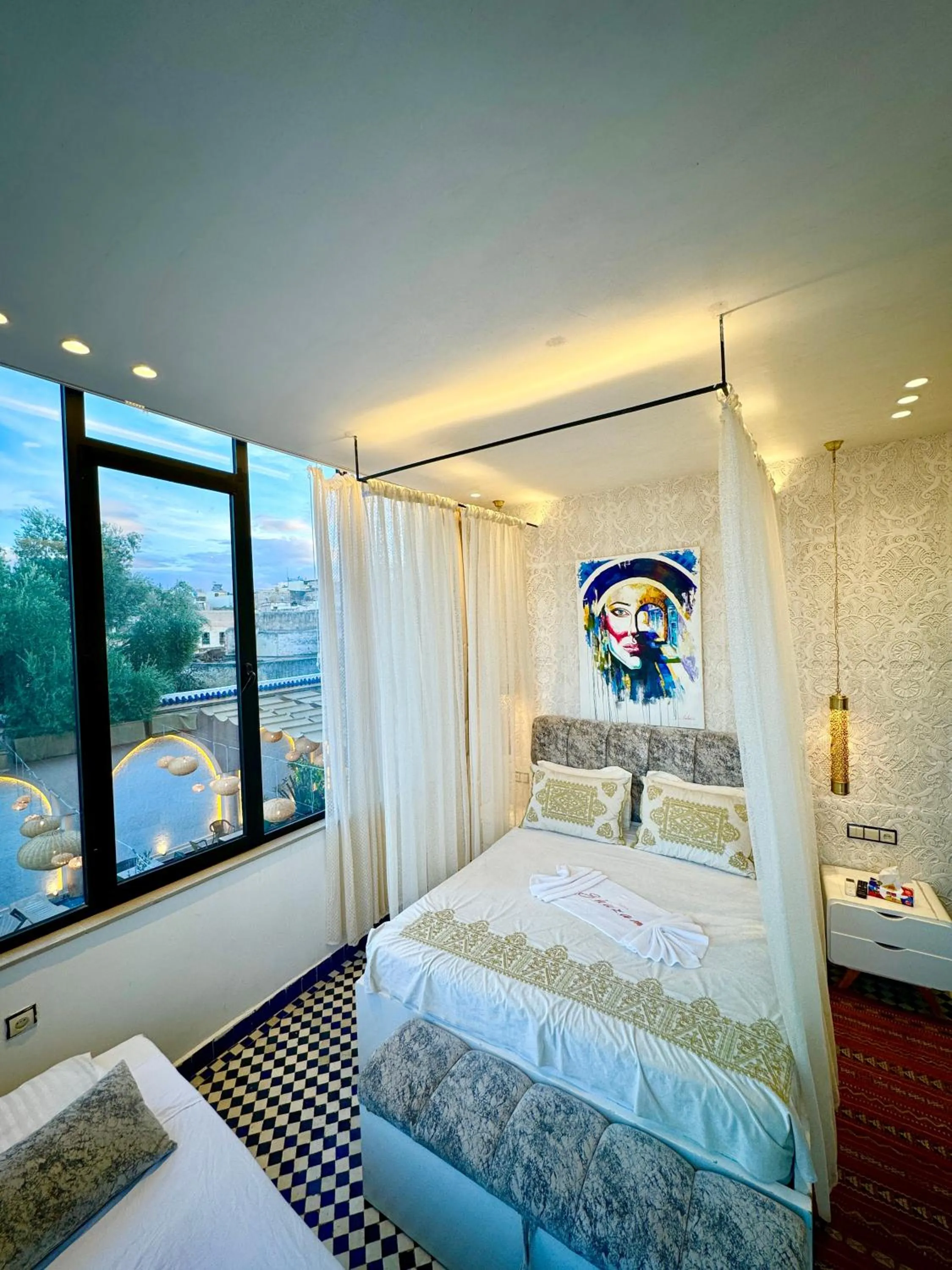 View (from property/room), Bed in Palais Shazam & SPA