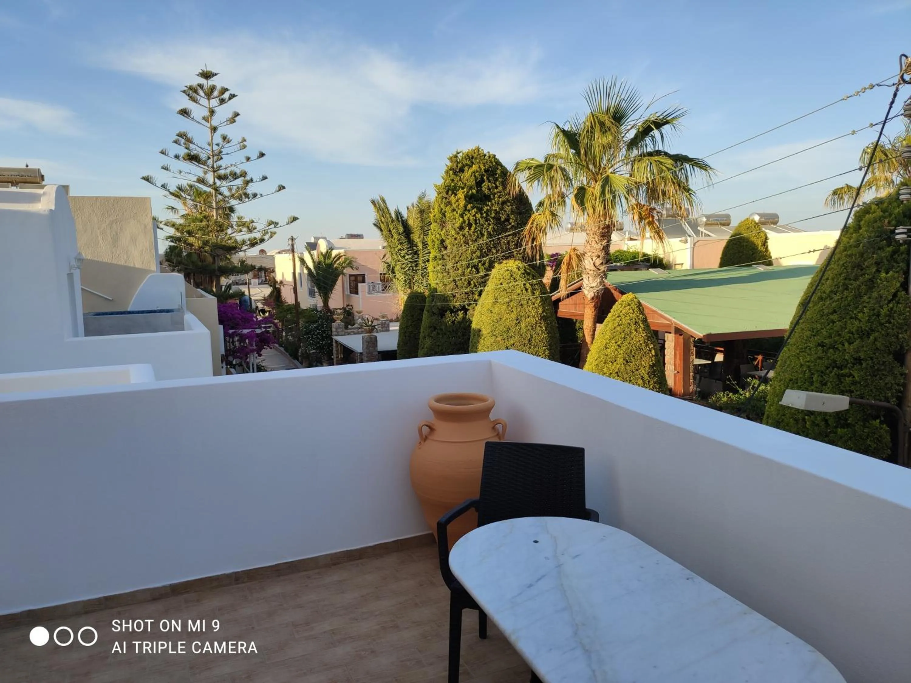 Day in Leonidas Apartments