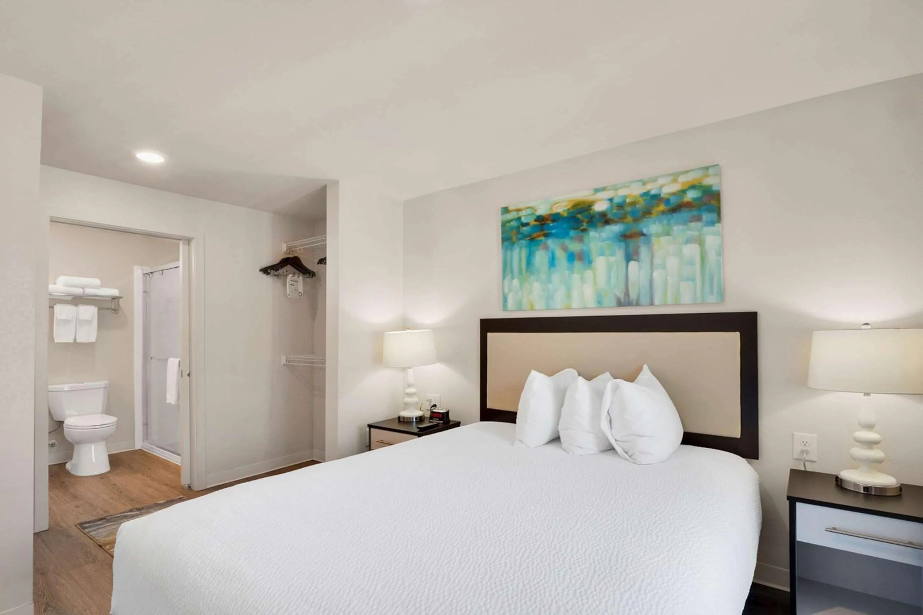 Photo of the whole room, Bed in WaterWalk Extended Stay by Wyndham Charlotte - Arrowood