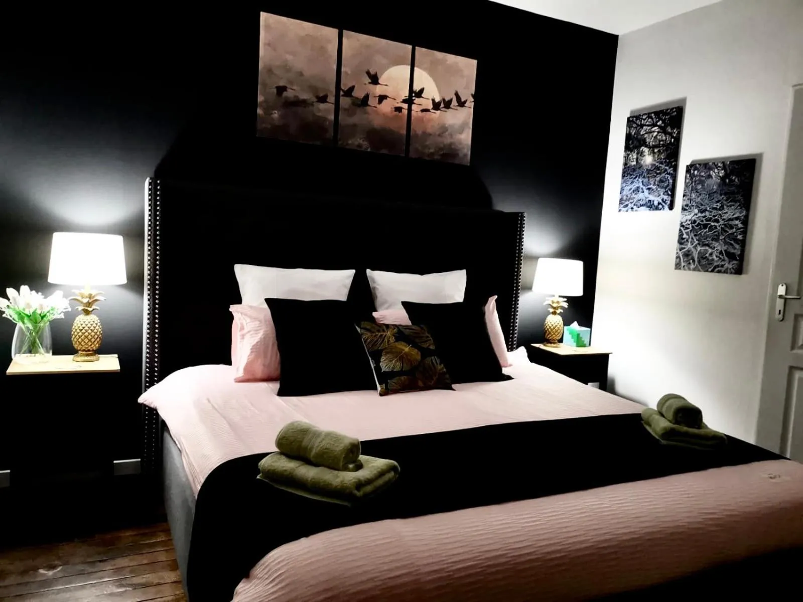 Bed in Ancien Relais de Poste The Old Post Office