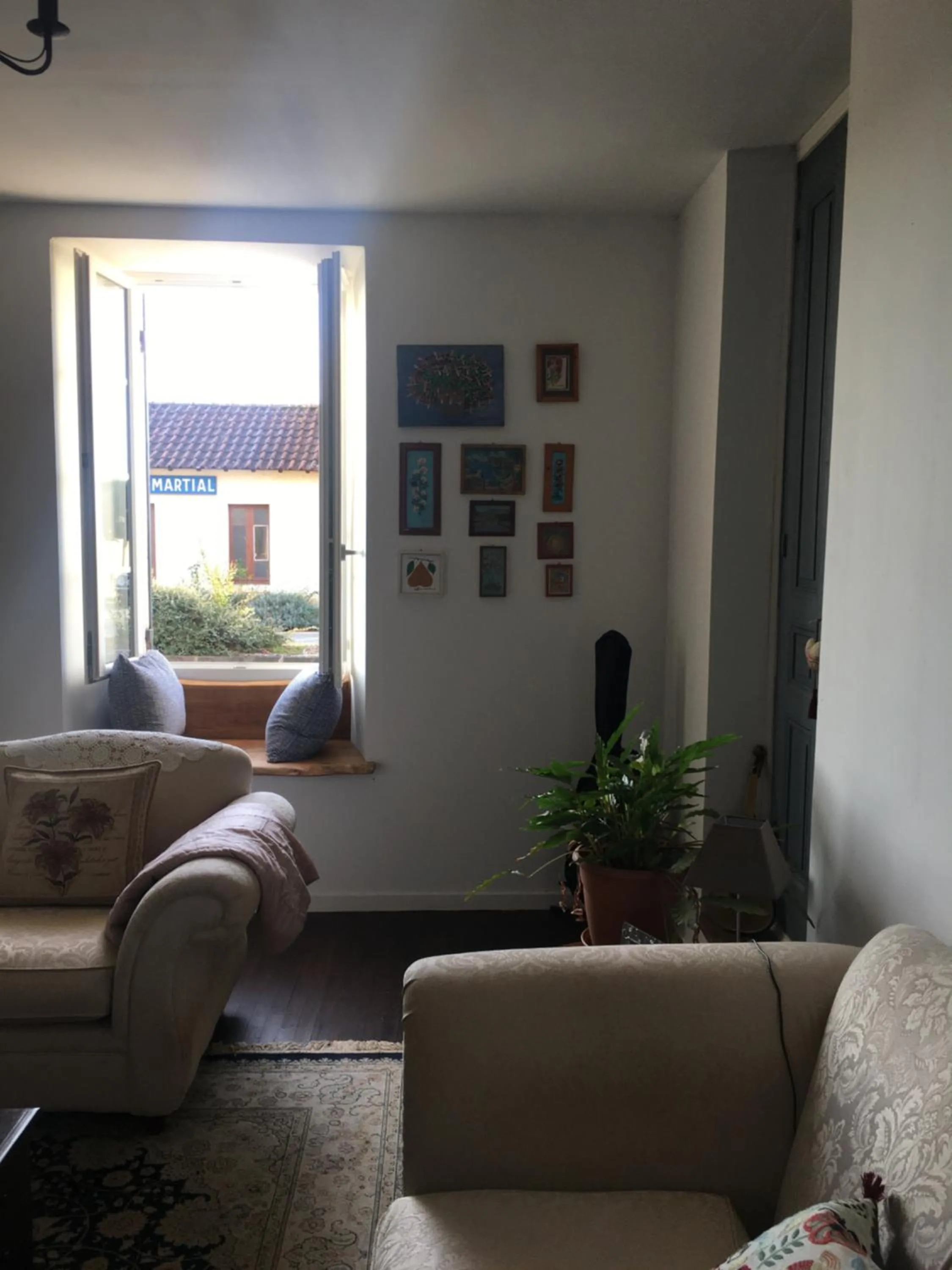 Living room in Ancien Relais de Poste The Old Post Office