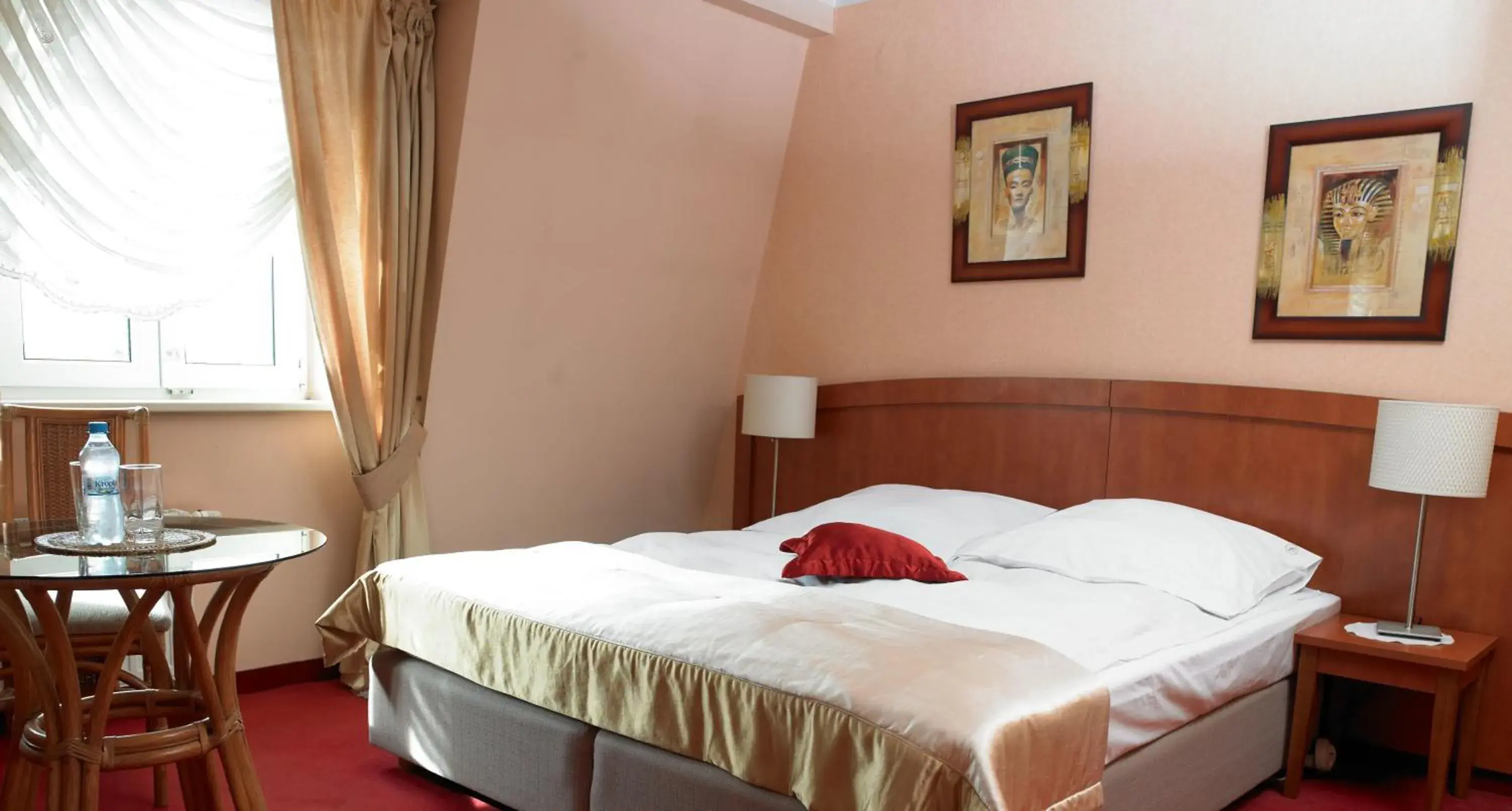 Double or Twin Room in Hotel Atrium Double or Twin Room in Hotel Atrium