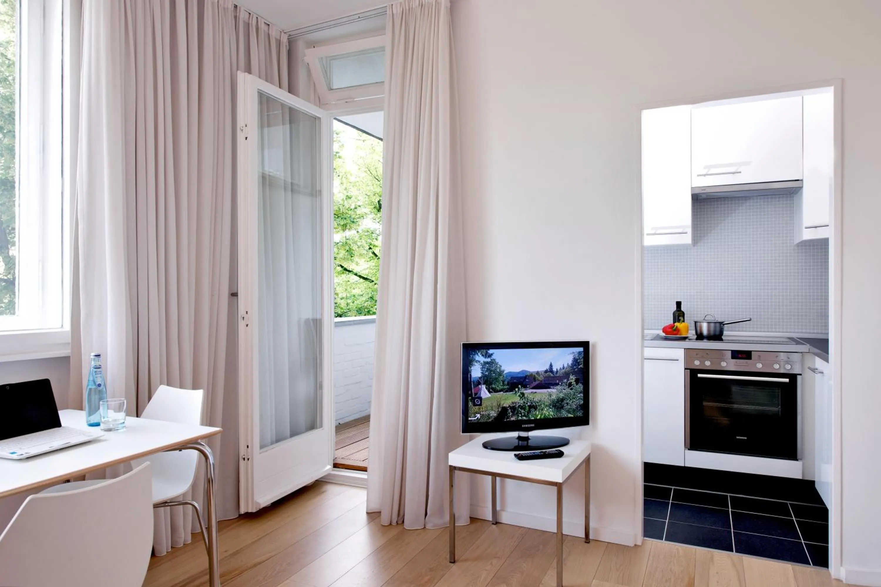 Day in Art'Appart Suiten - kontaktloser Check-In