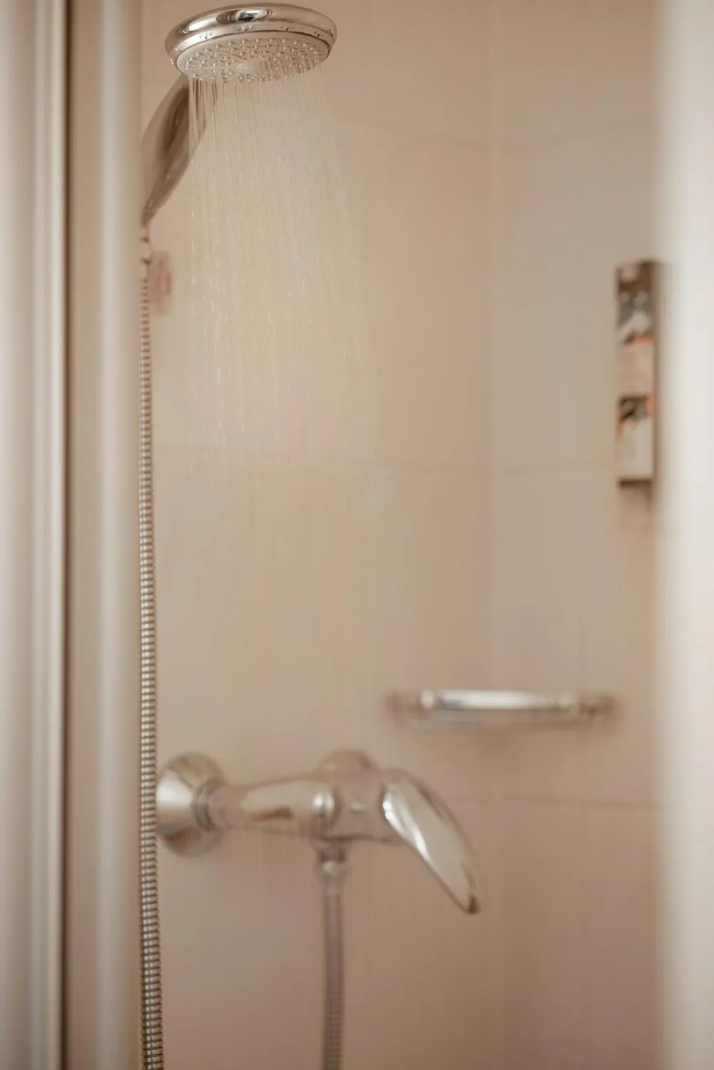 Shower in Manufaktur Boutique Hotel