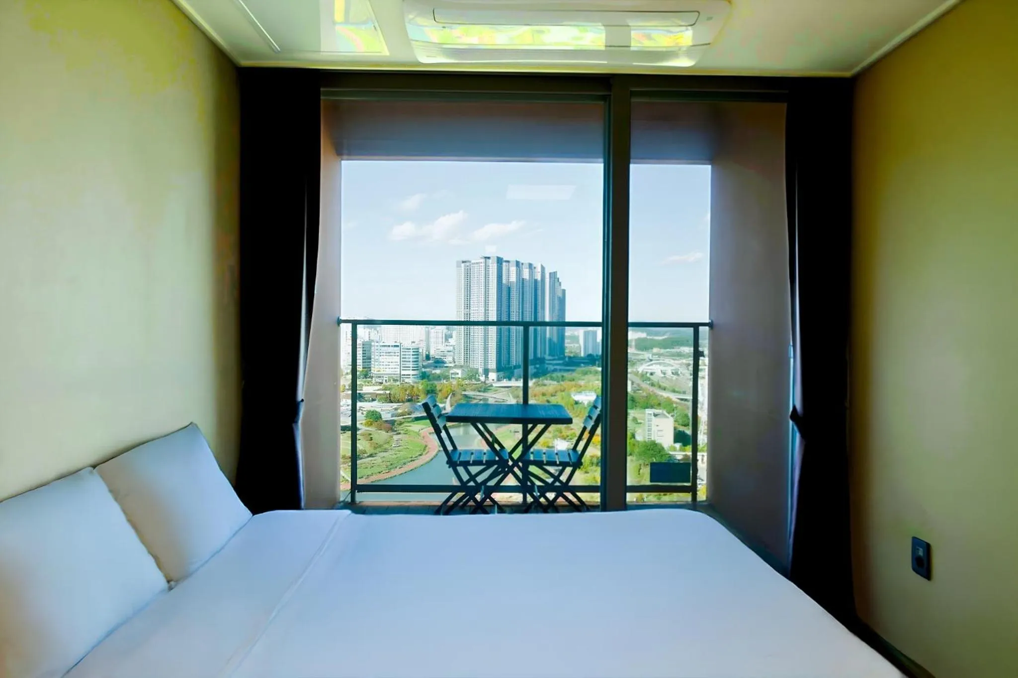 Bed in K-Hills The Terrace