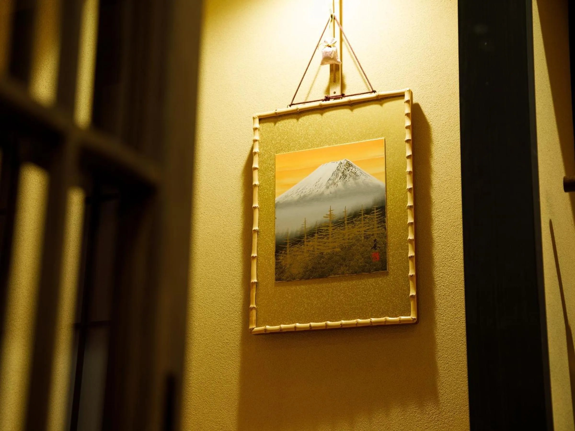 Decorative detail in Tsumugi Nishinotoinhanayacho