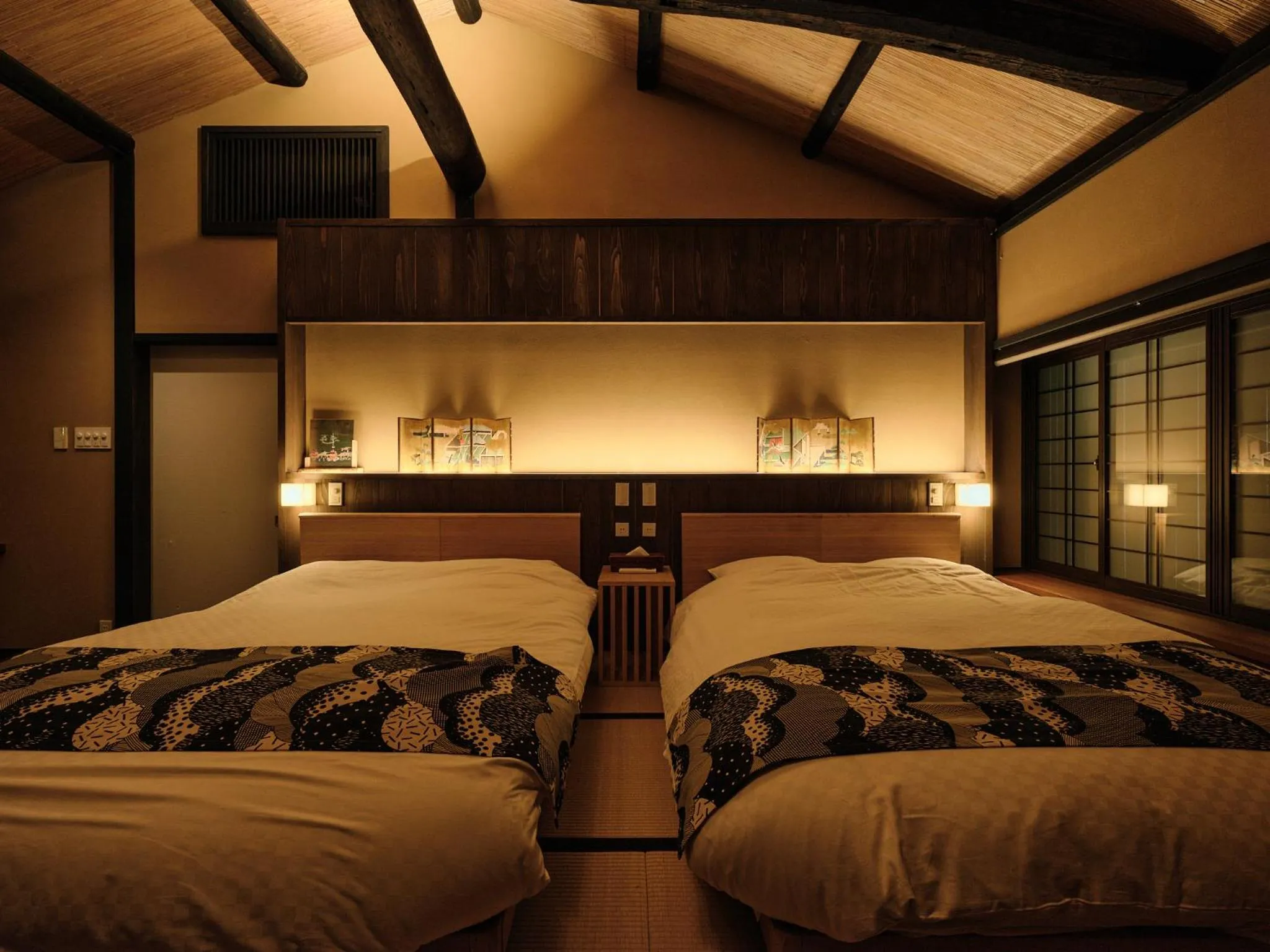 Bedroom, Bed in Tsumugi Nishinotoinhanayacho