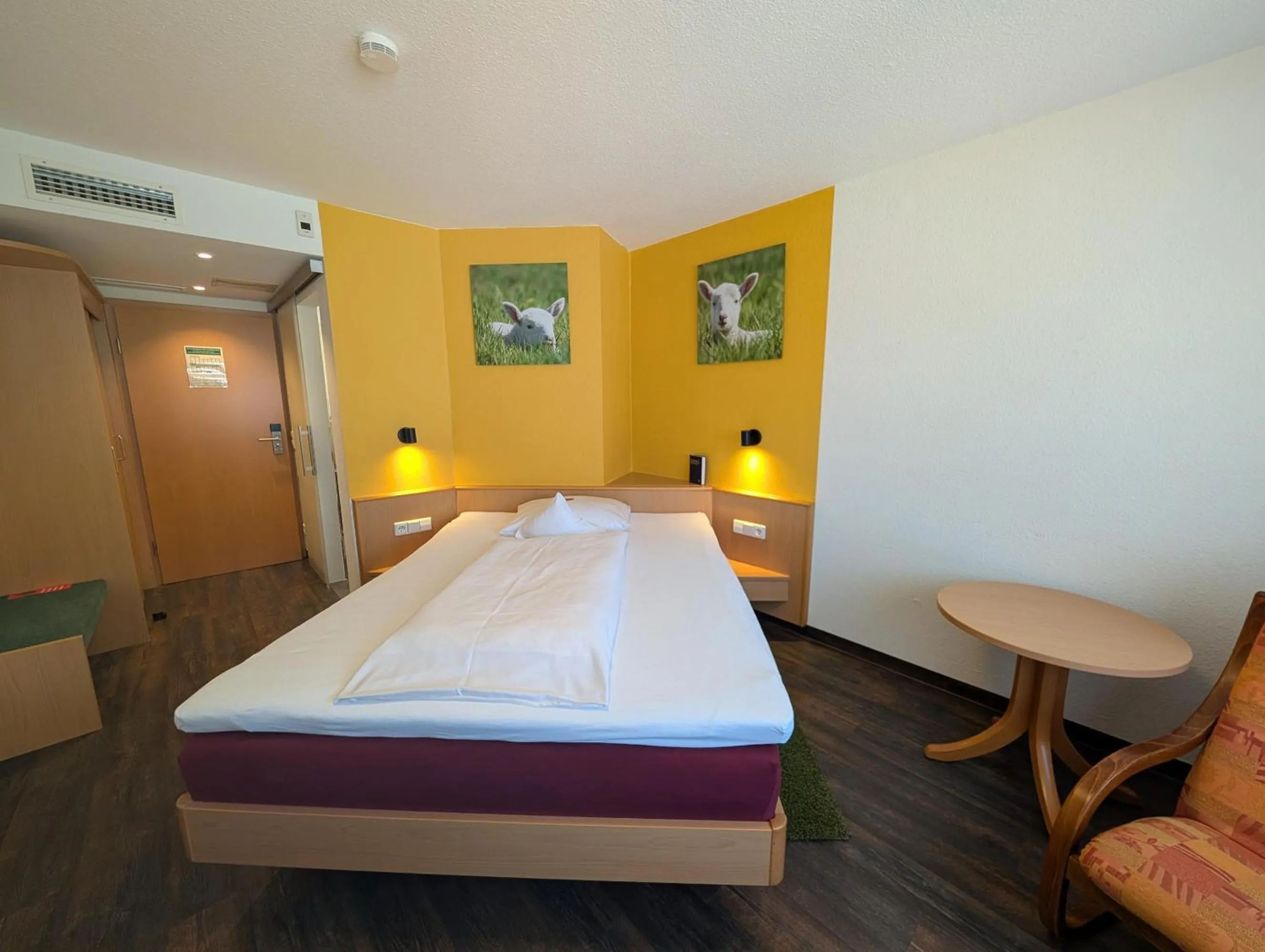 Photo of the whole room, Bed in Hotel Lamm