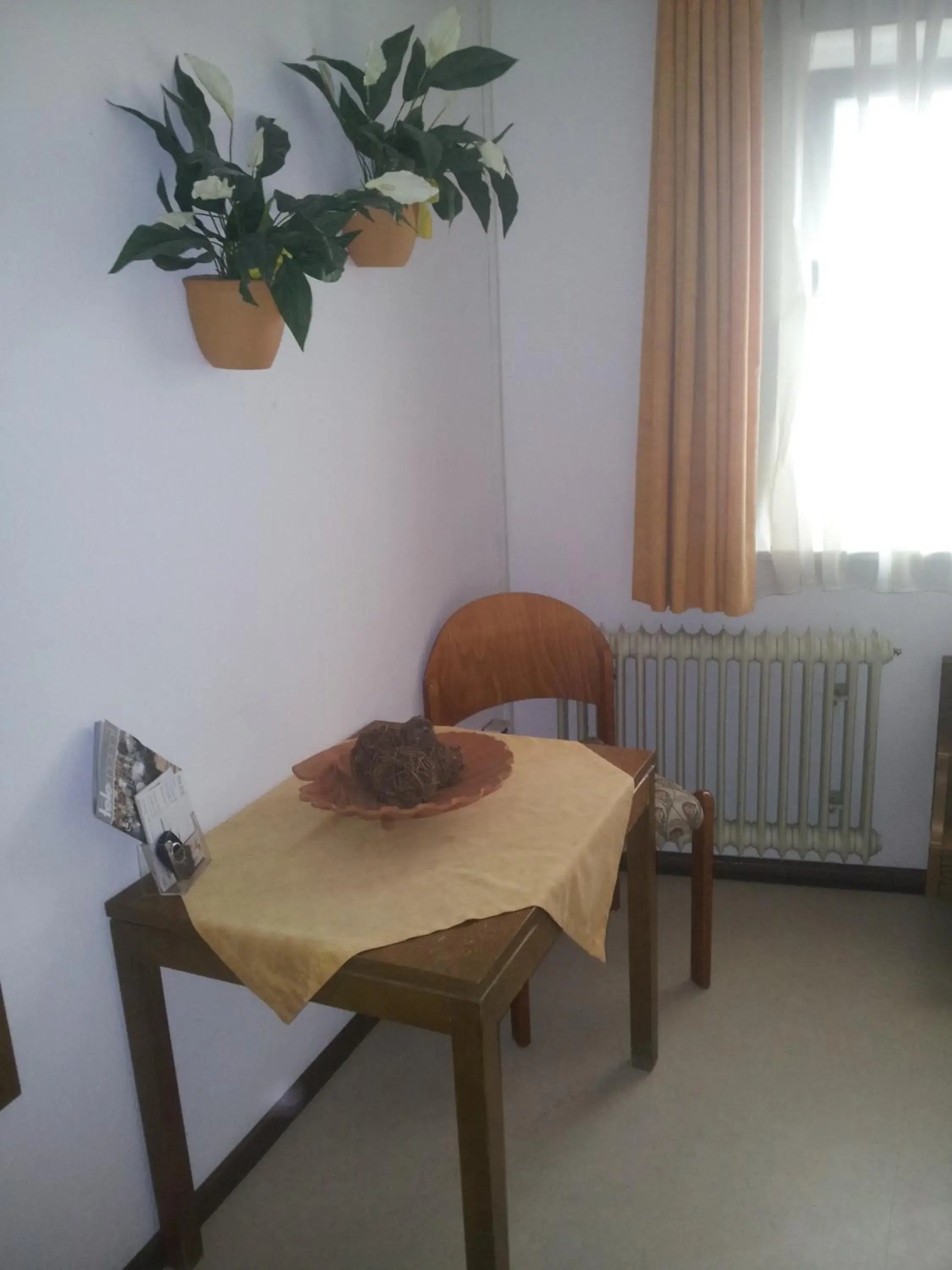 Single Room - single occupancy in Hotel - Restaurant Hirschen - Werneths Landgasthof beim Europa- Park Rust Single Room - single occupancy in Hotel - Restaurant Hirschen - Werneths Landgasthof beim Europa- Park Rust