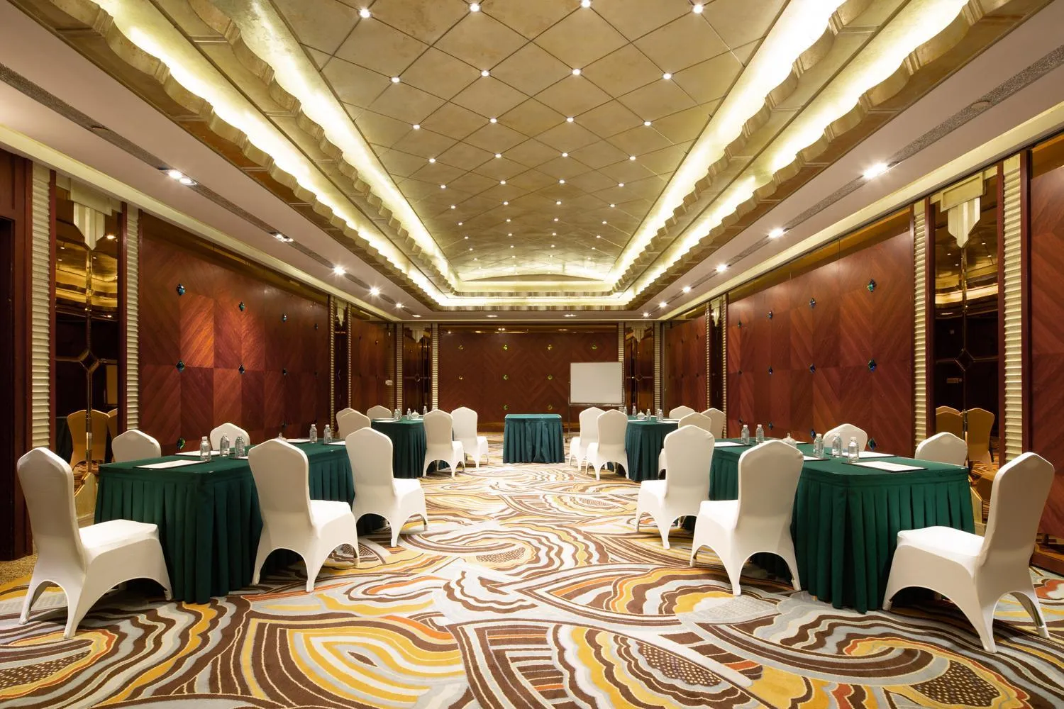 Meeting/conference room in Jianguo Hotel Shanghai