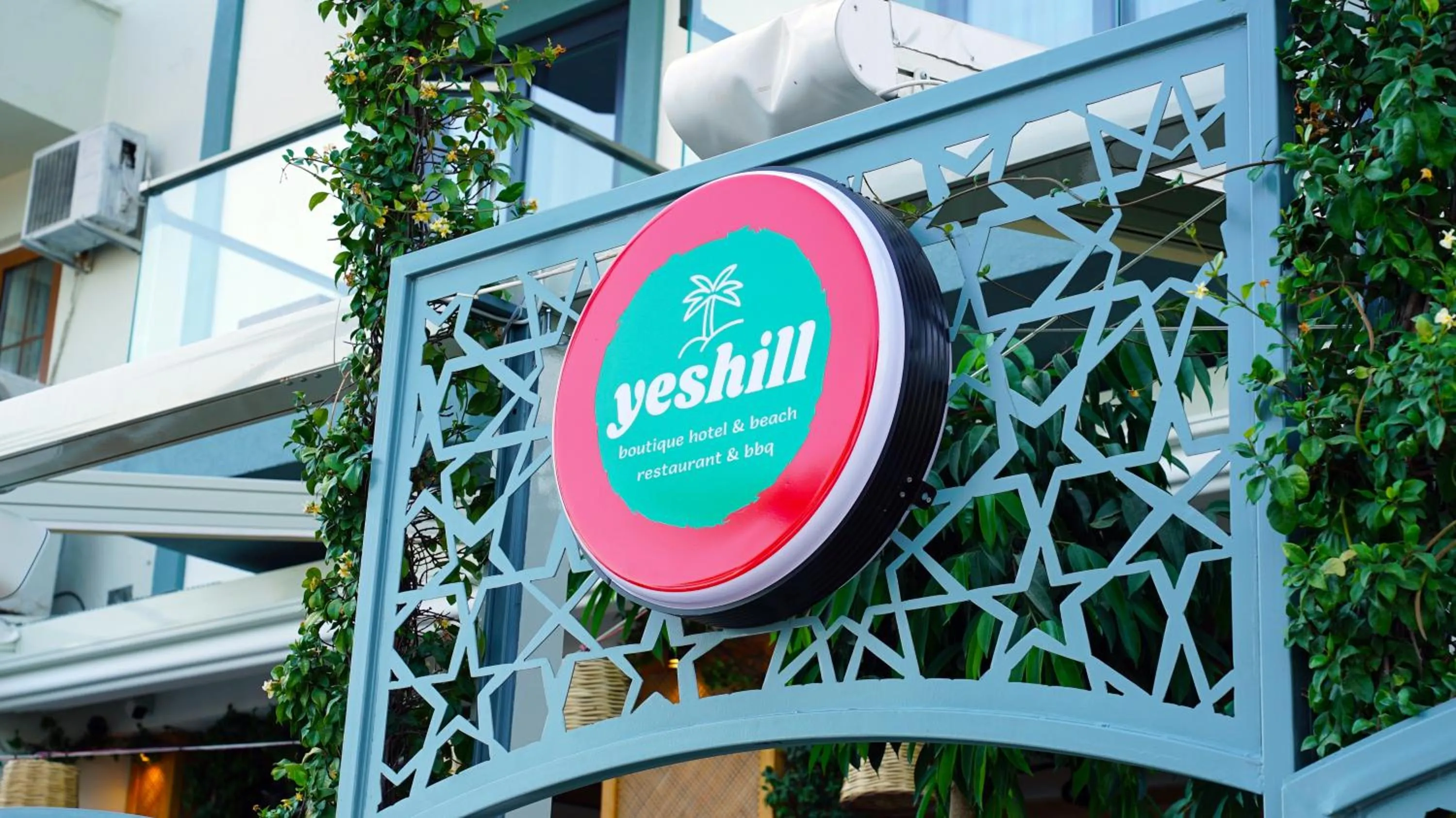 Restaurant/places to eat in Yeshill Boutique Hotel