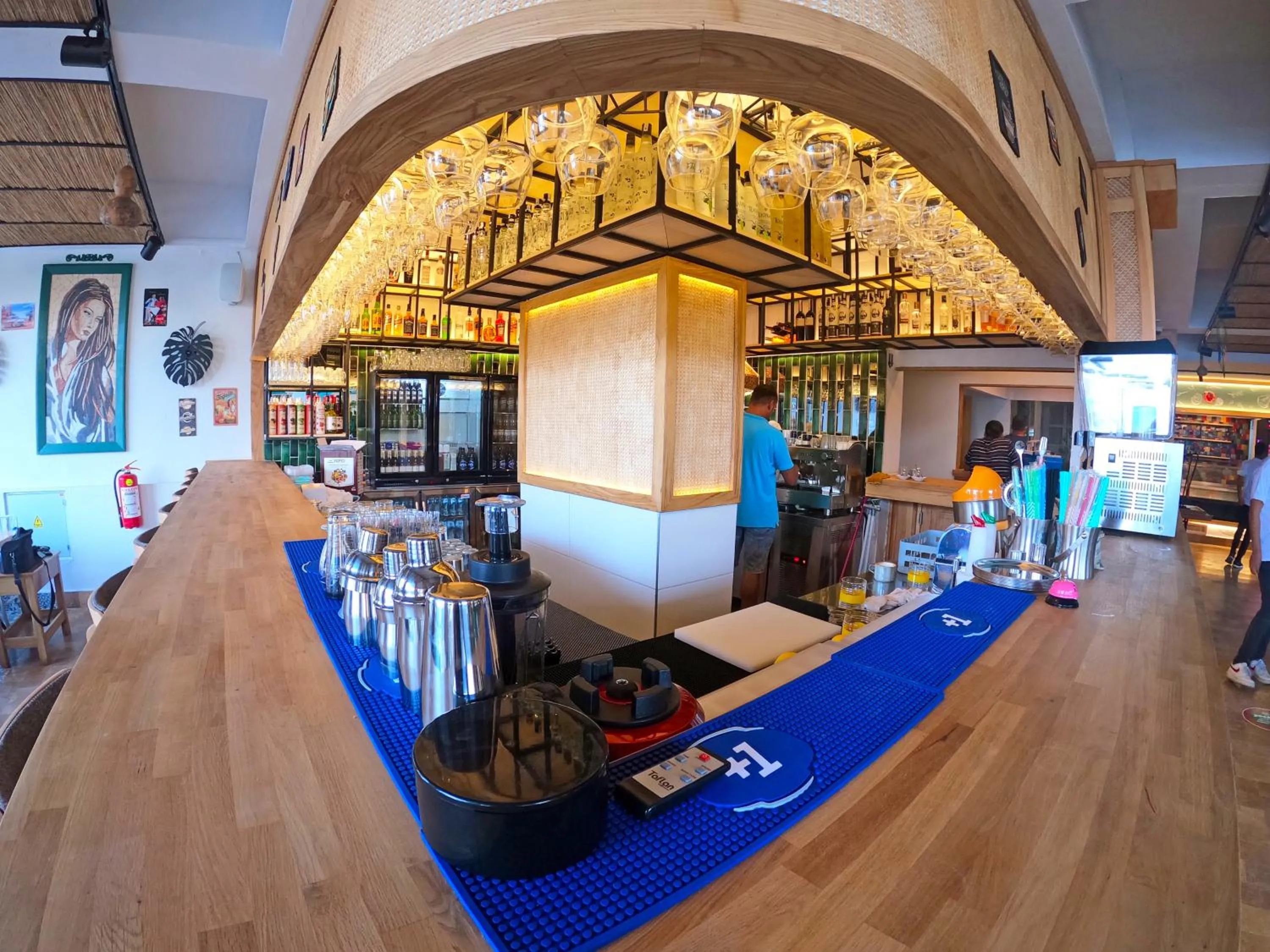 Restaurant/places to eat in Yeshill Boutique Hotel