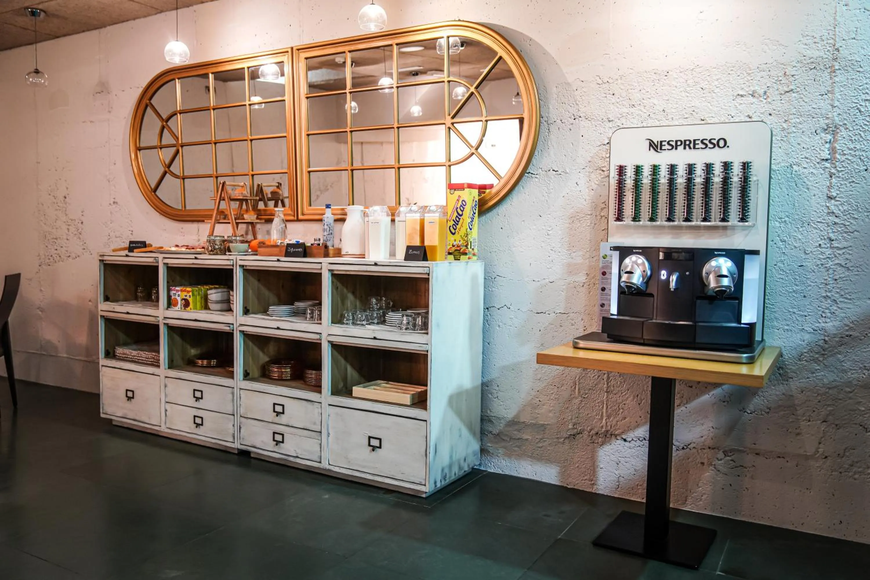 Food and drinks in Hotel Baeza Monumental by eme hoteles