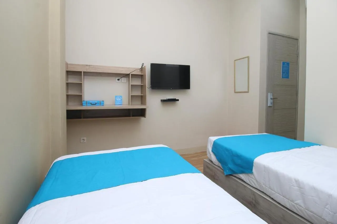 Bed in COZROOMS near MRT, Plaza Indonesia, and Grand Indonesia