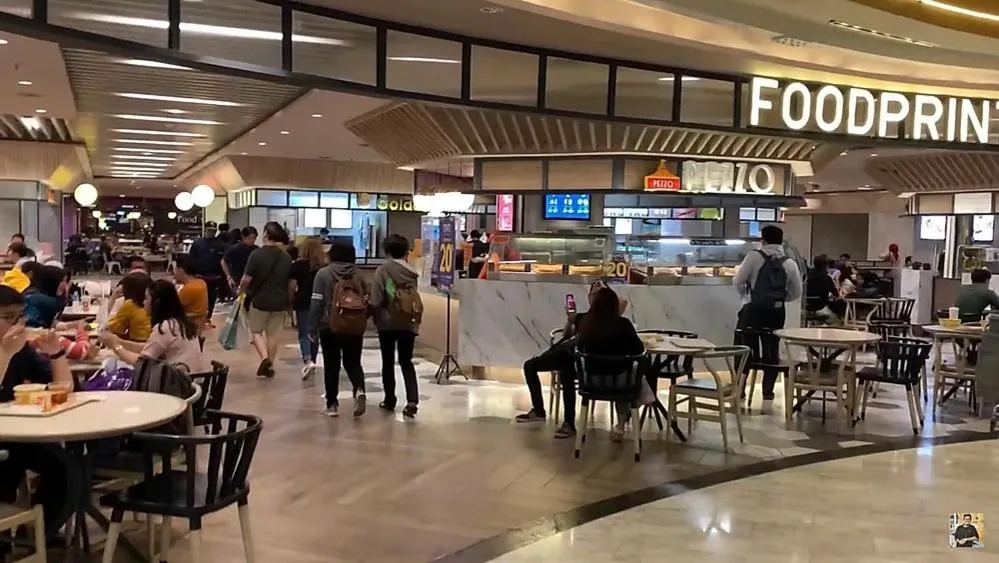 COZROOMS near MRT, Plaza Indonesia, and Grand Indonesia