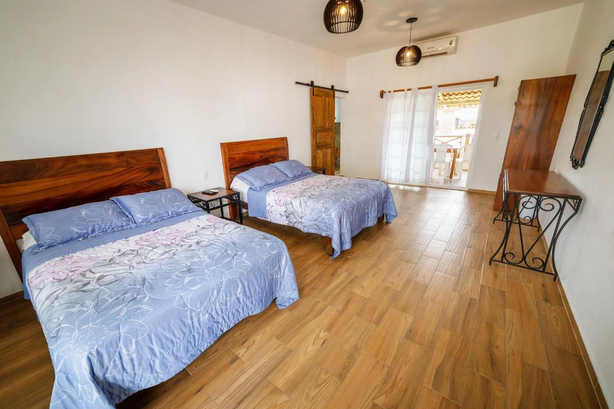 Decorative detail, Bed in Hotel Bahía Paraíso