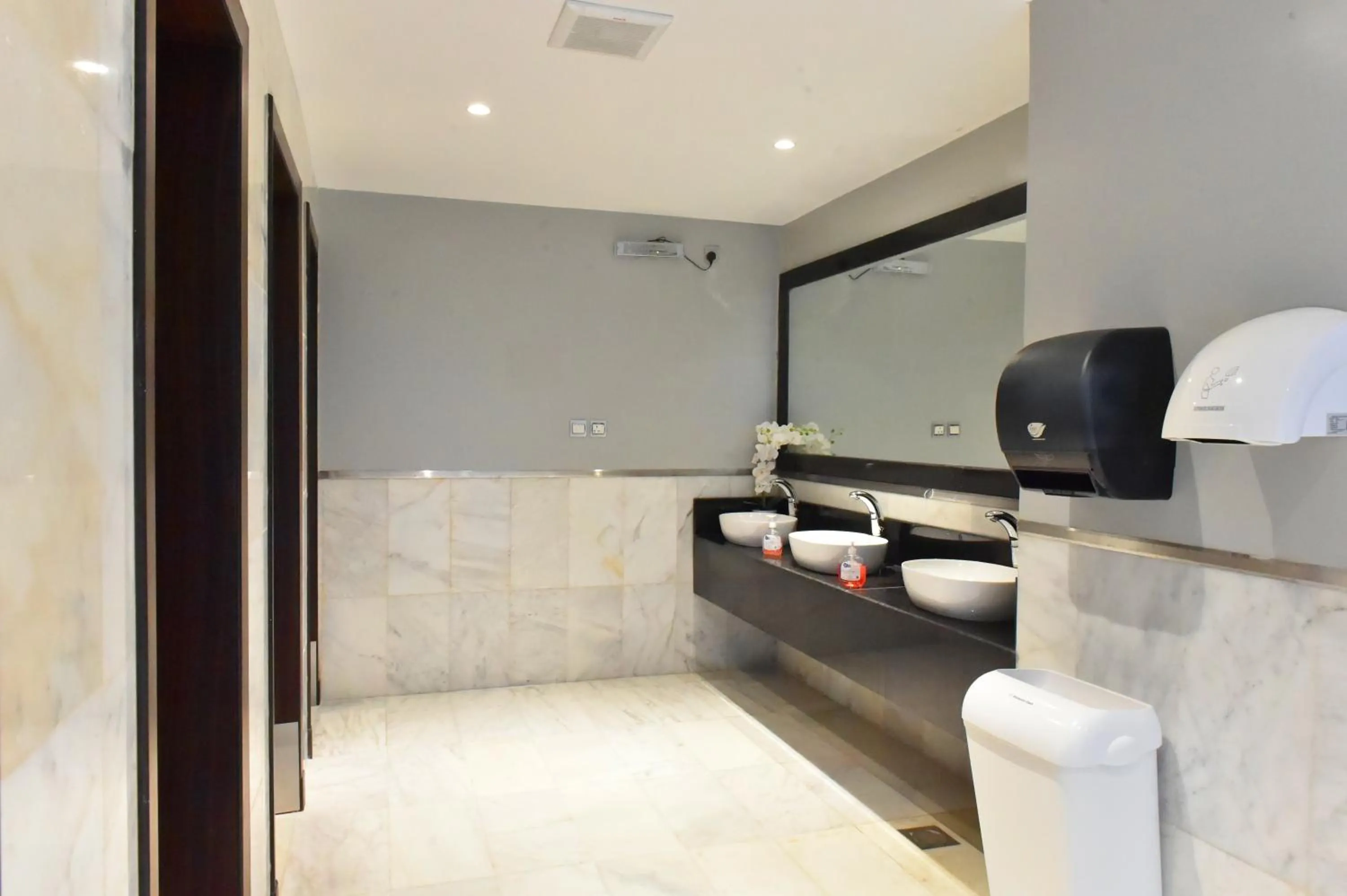 Bathroom in Gorash Hotel