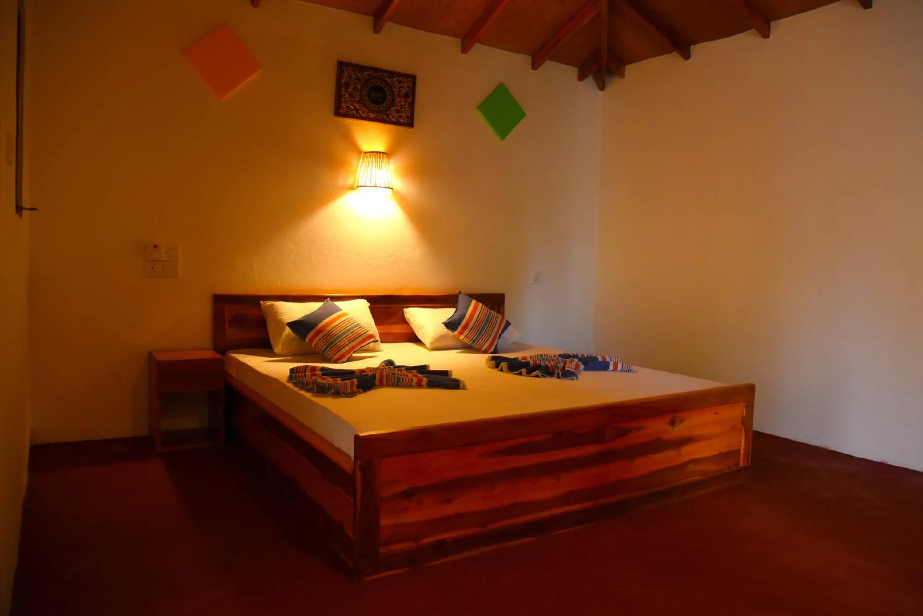 Bed in Prime Surfers Bungalow