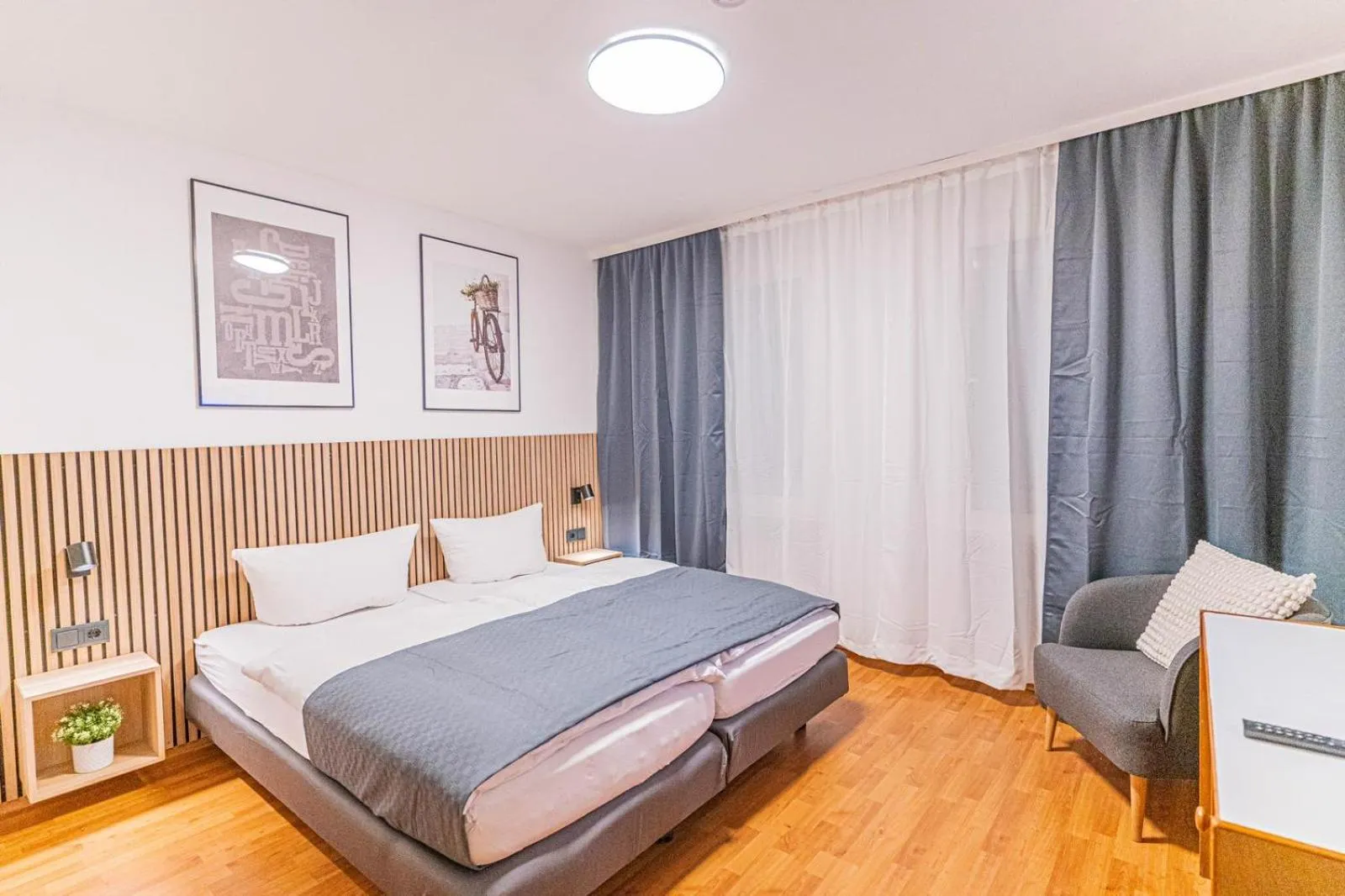 Bed in Hotel Solinger Hof