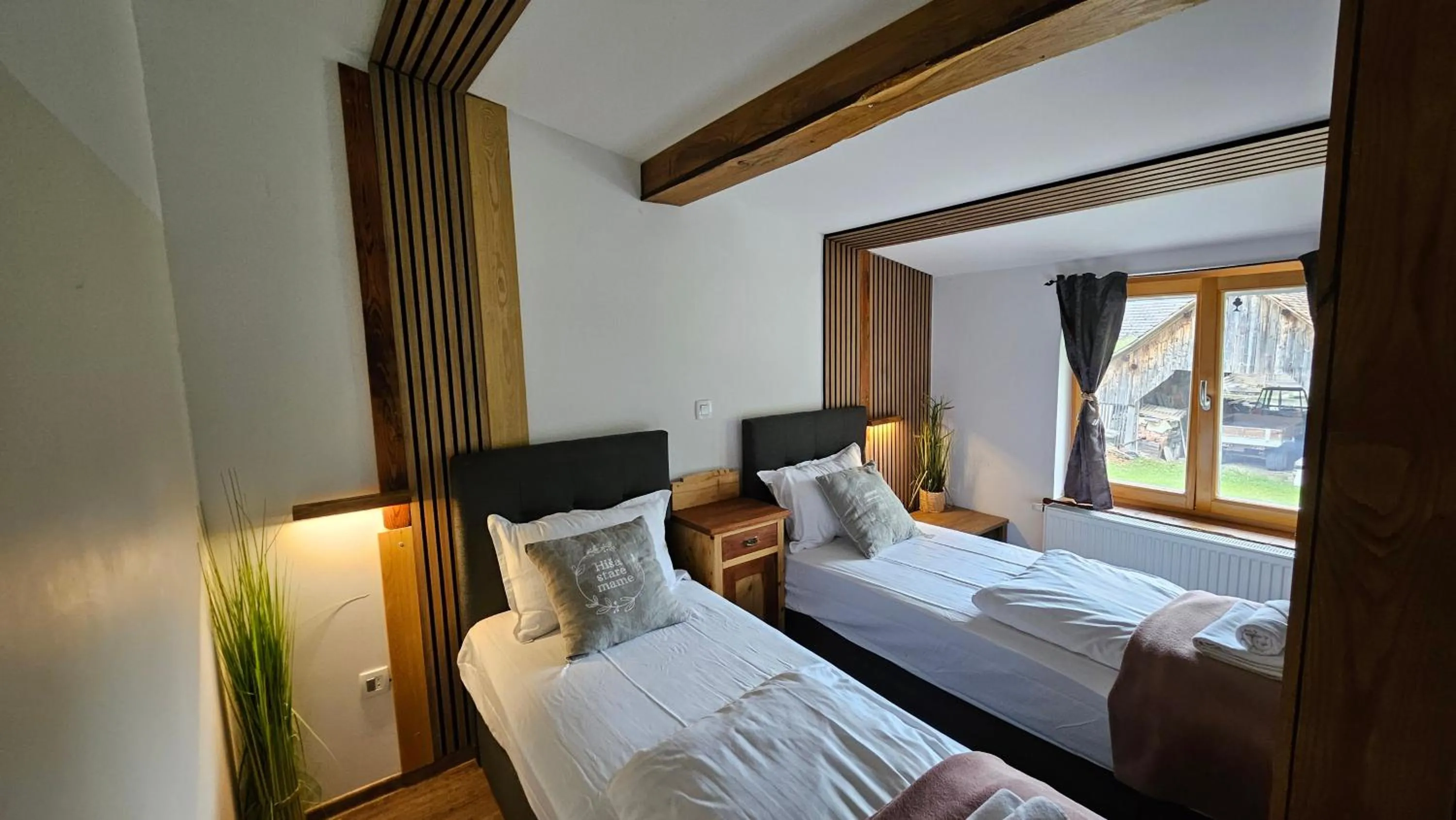 Bed in Hiša stare mame