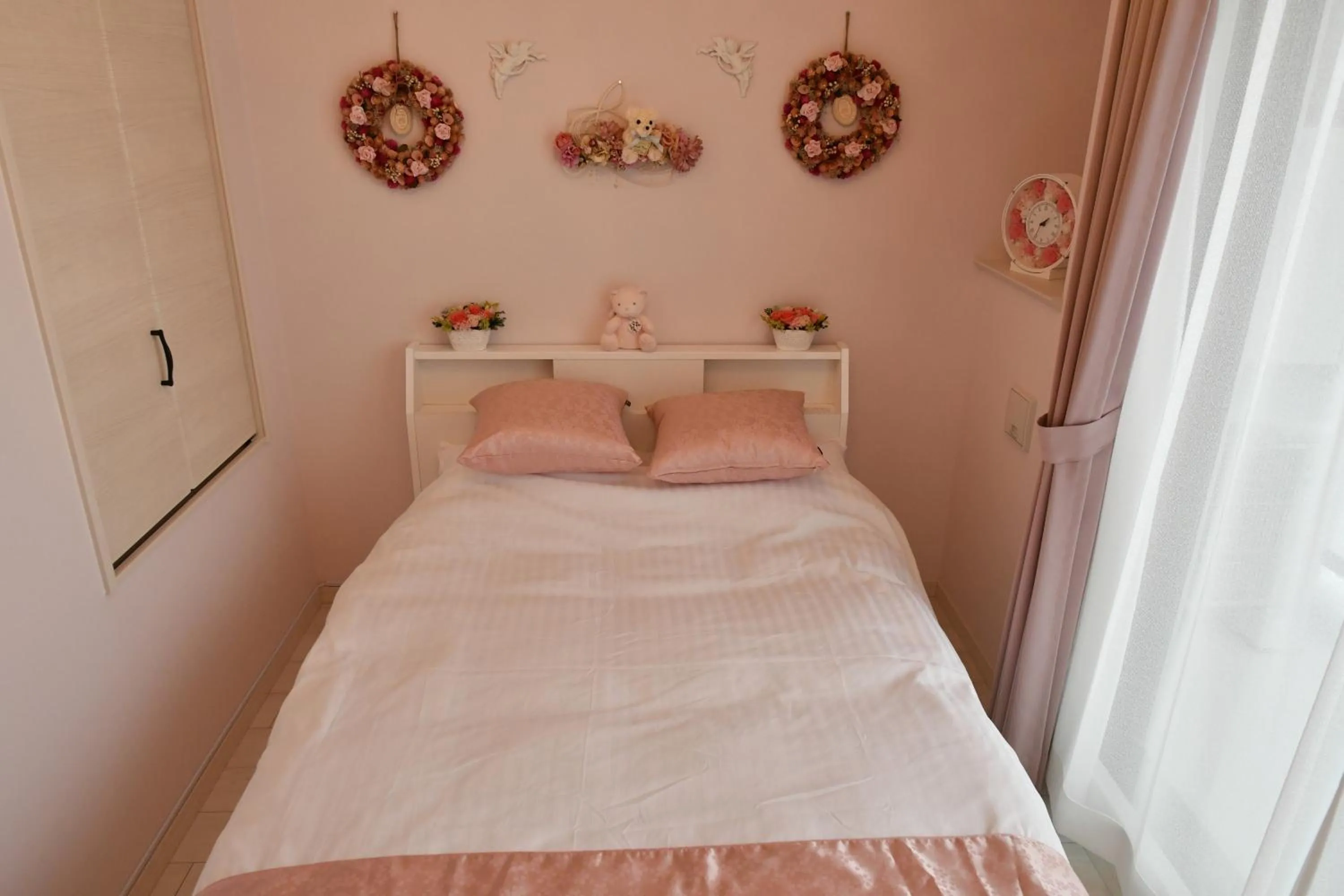 Bed in CRYSTAL ＆ RESORT FUKUOKA