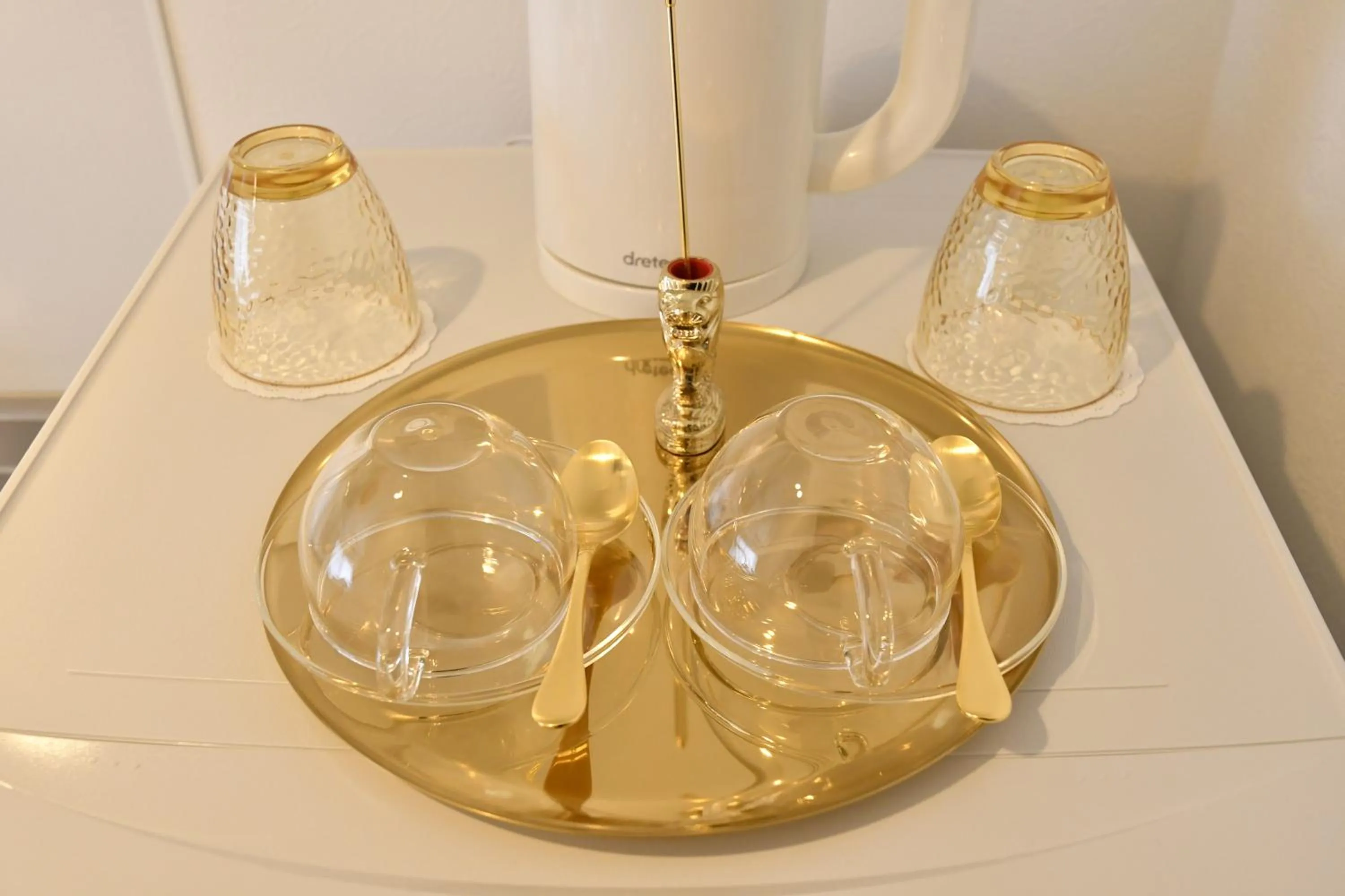 CRYSTAL ＆ RESORT FUKUOKA