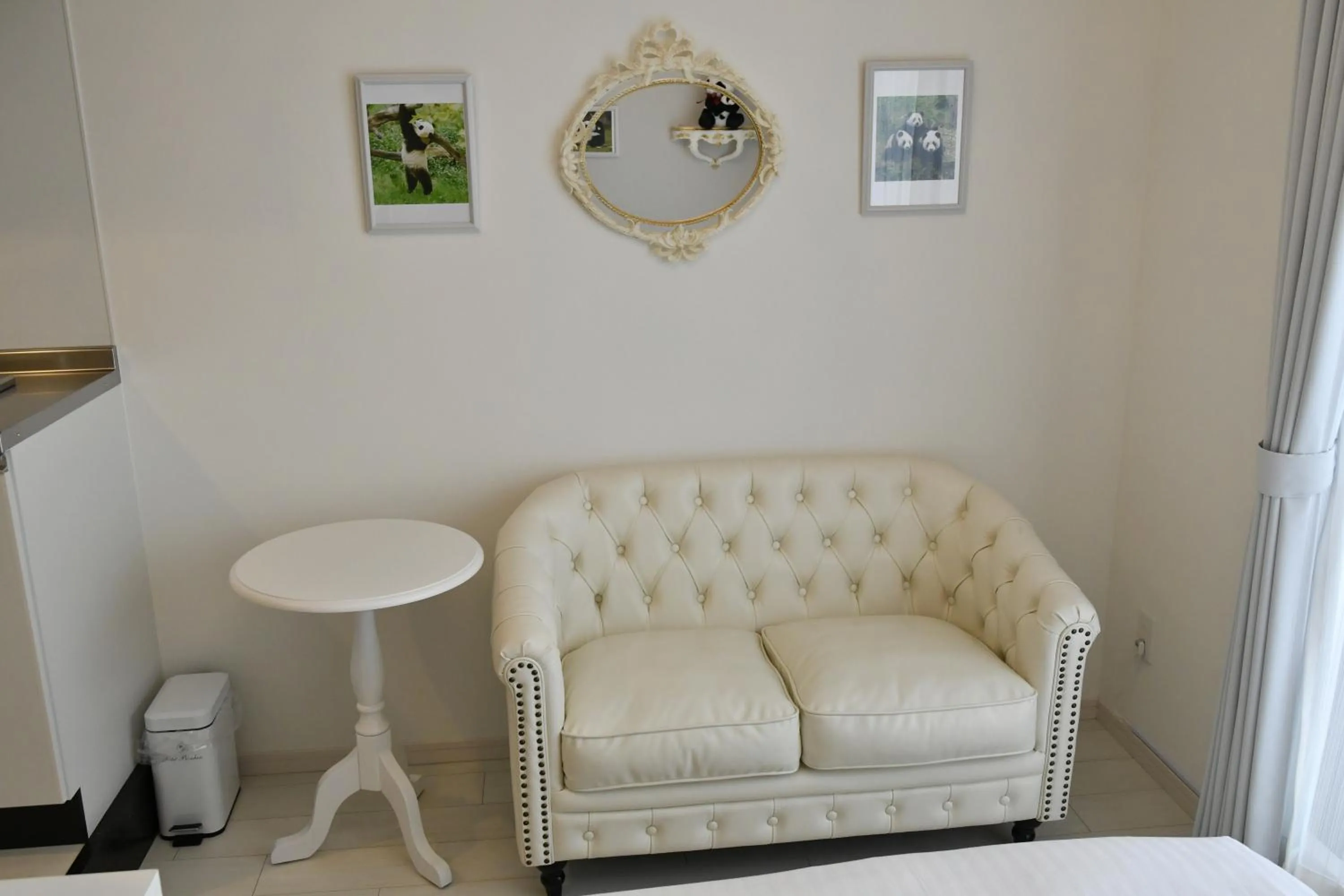 Photo of the whole room in CRYSTAL ＆ RESORT FUKUOKA