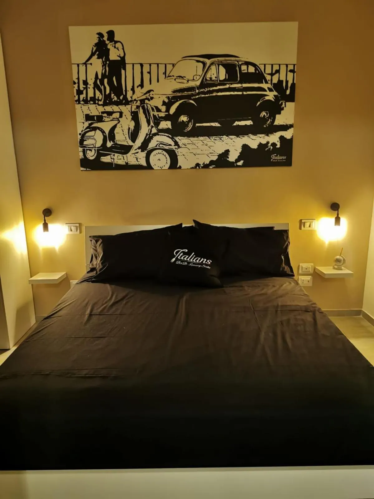 Bed in Italians b&b luxury suite