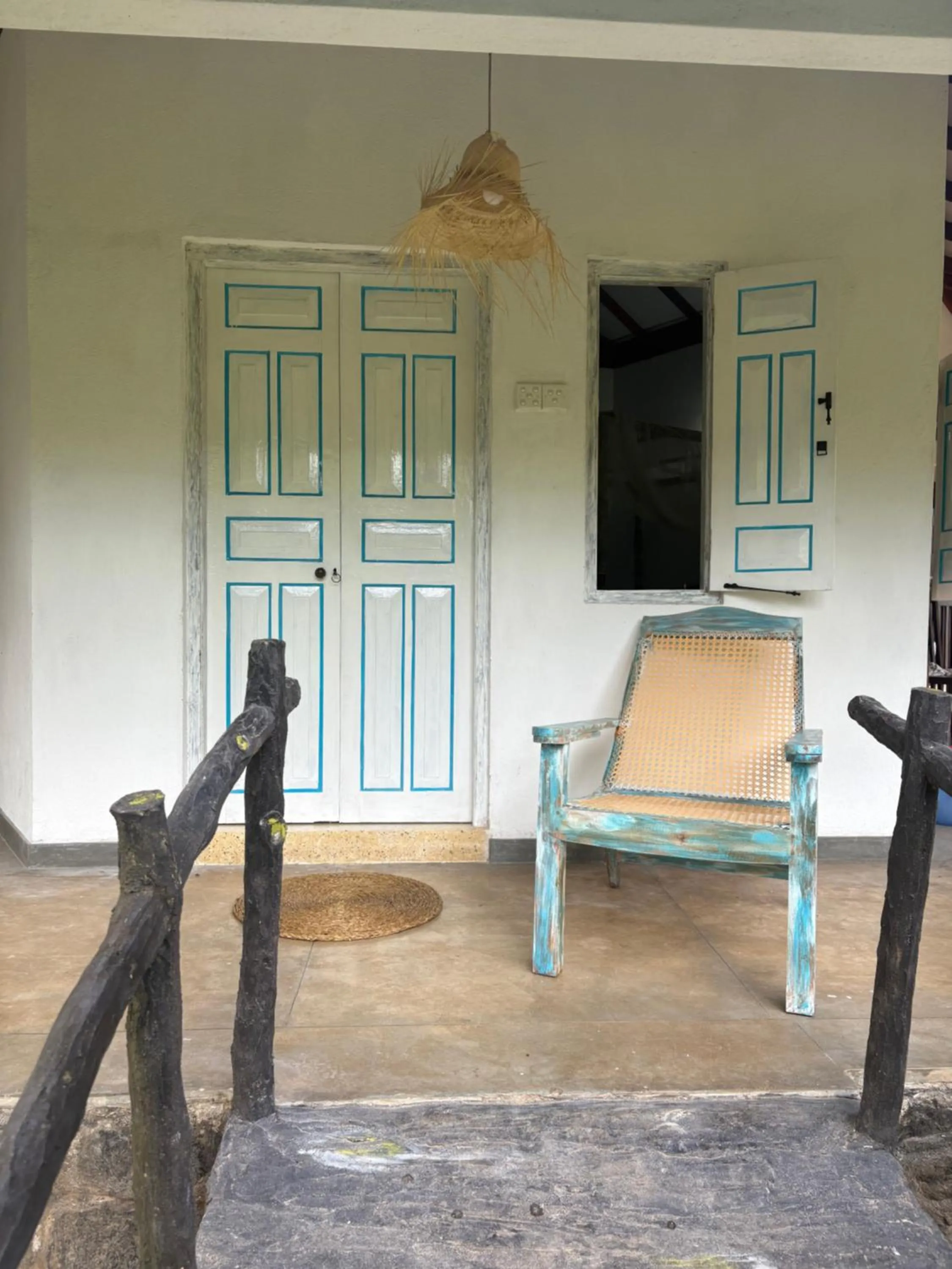 Property building in Paradise Bungalow