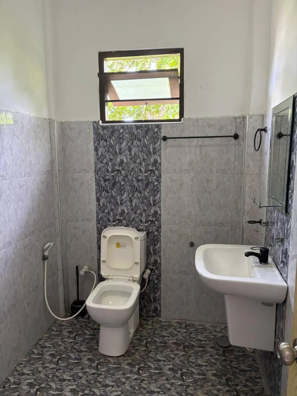 Toilet in Paradise Bungalow