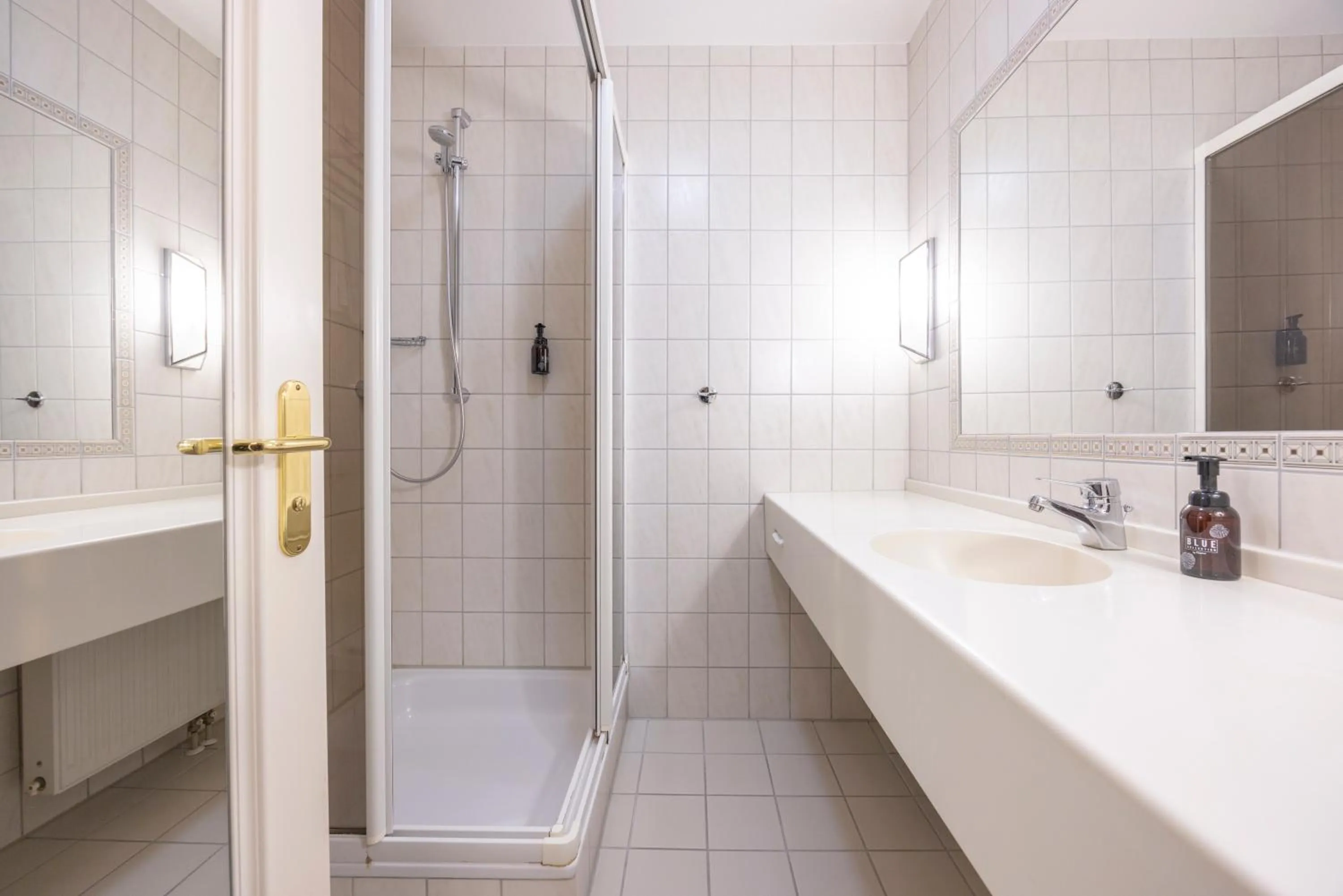 Shower in Fletcher Waldhotel Nordrhein-Westfalen