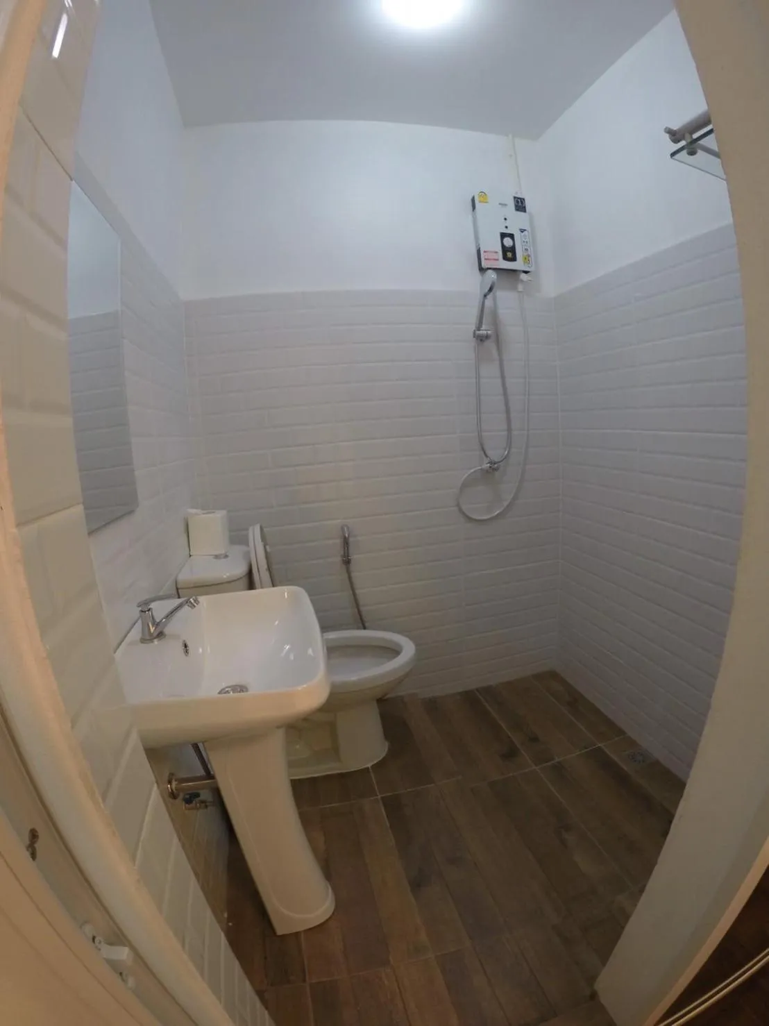 Shower in 24 Poshtel Chiangmai