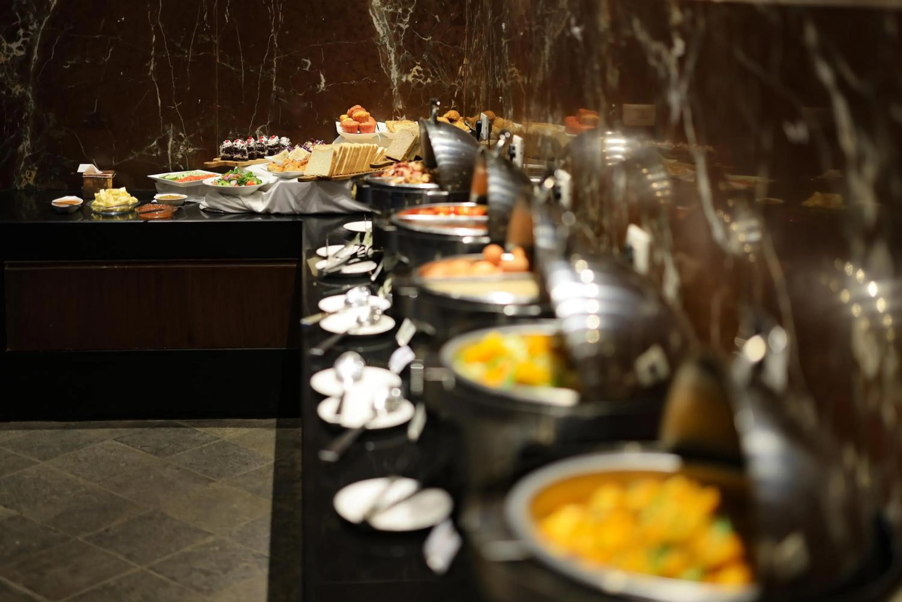 Restaurant/places to eat in Hotel Dolmaling