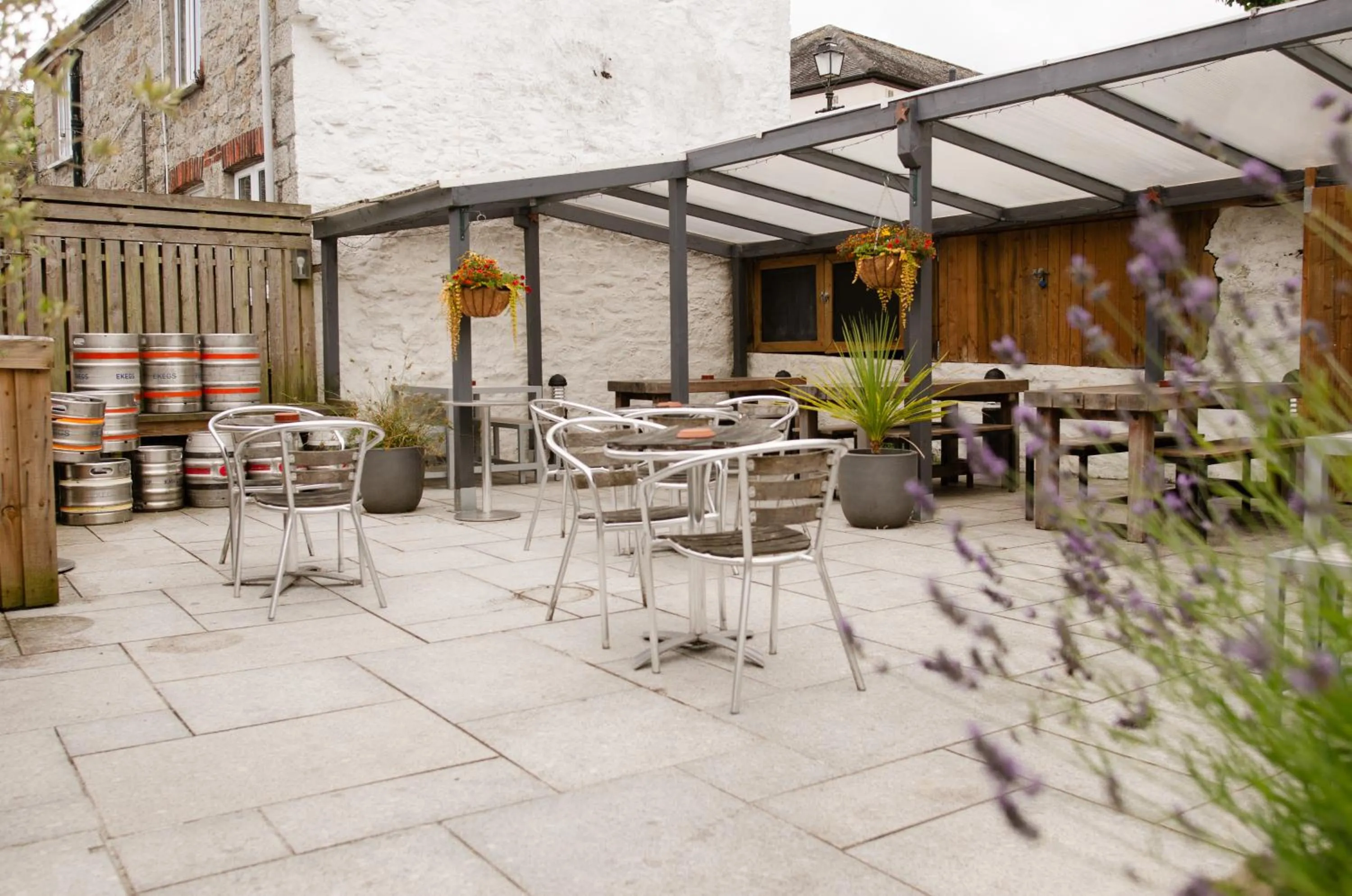 Property building in Seven Stars Penryn