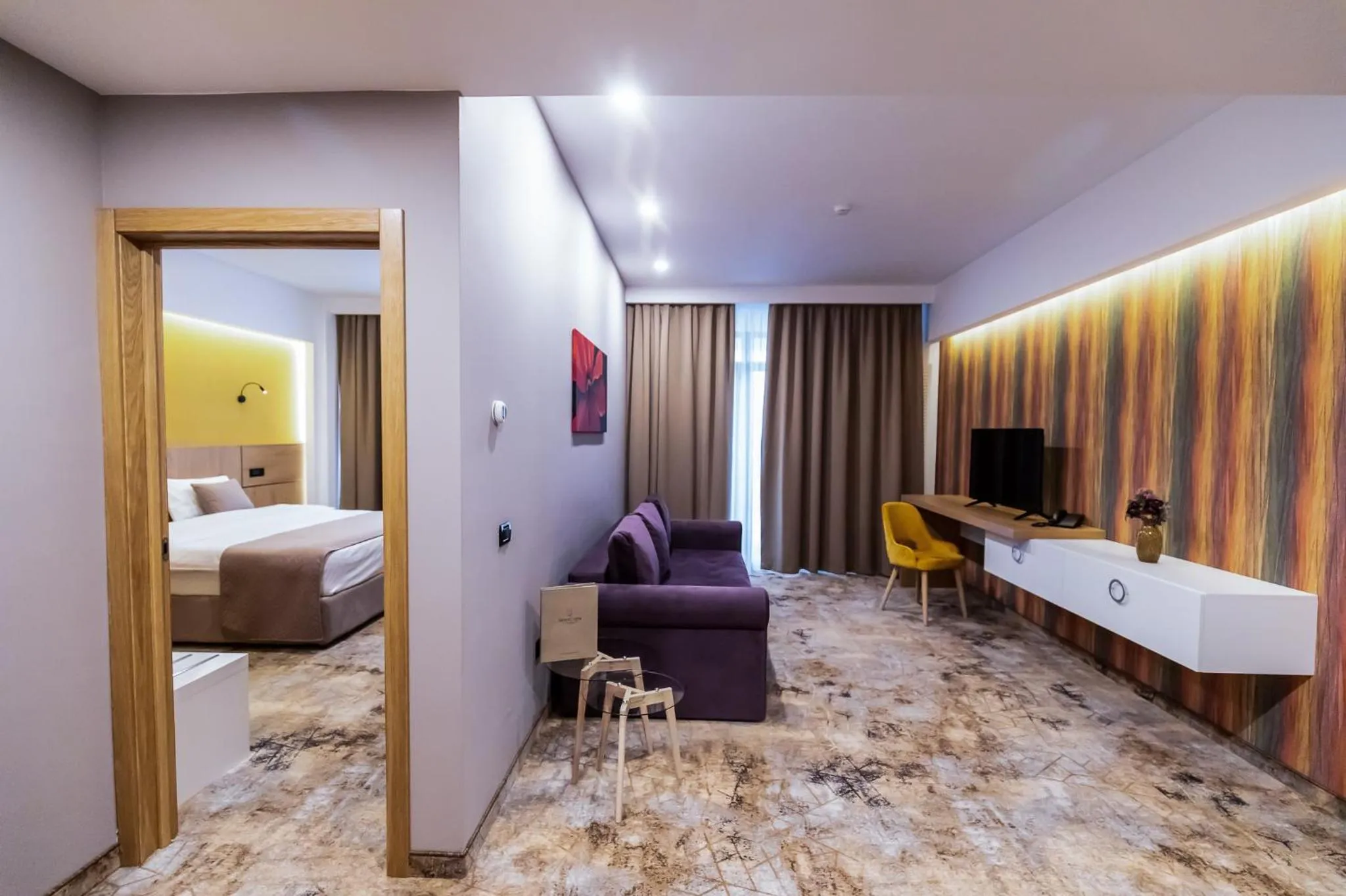 Bed in GRAND VIEW Hotel & Suites Copou