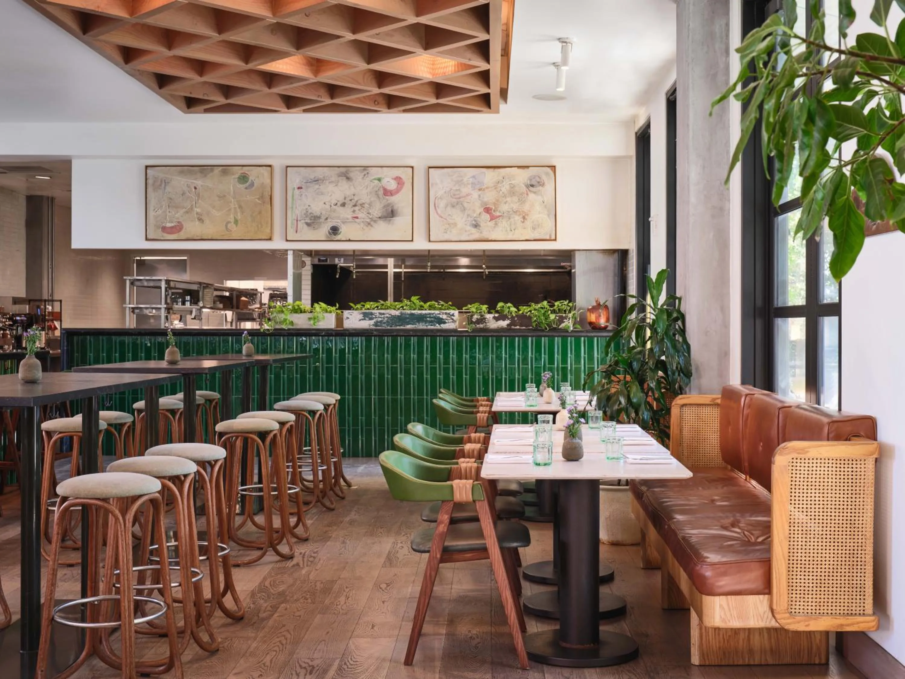 Restaurant/places to eat in Hotel Magdalena