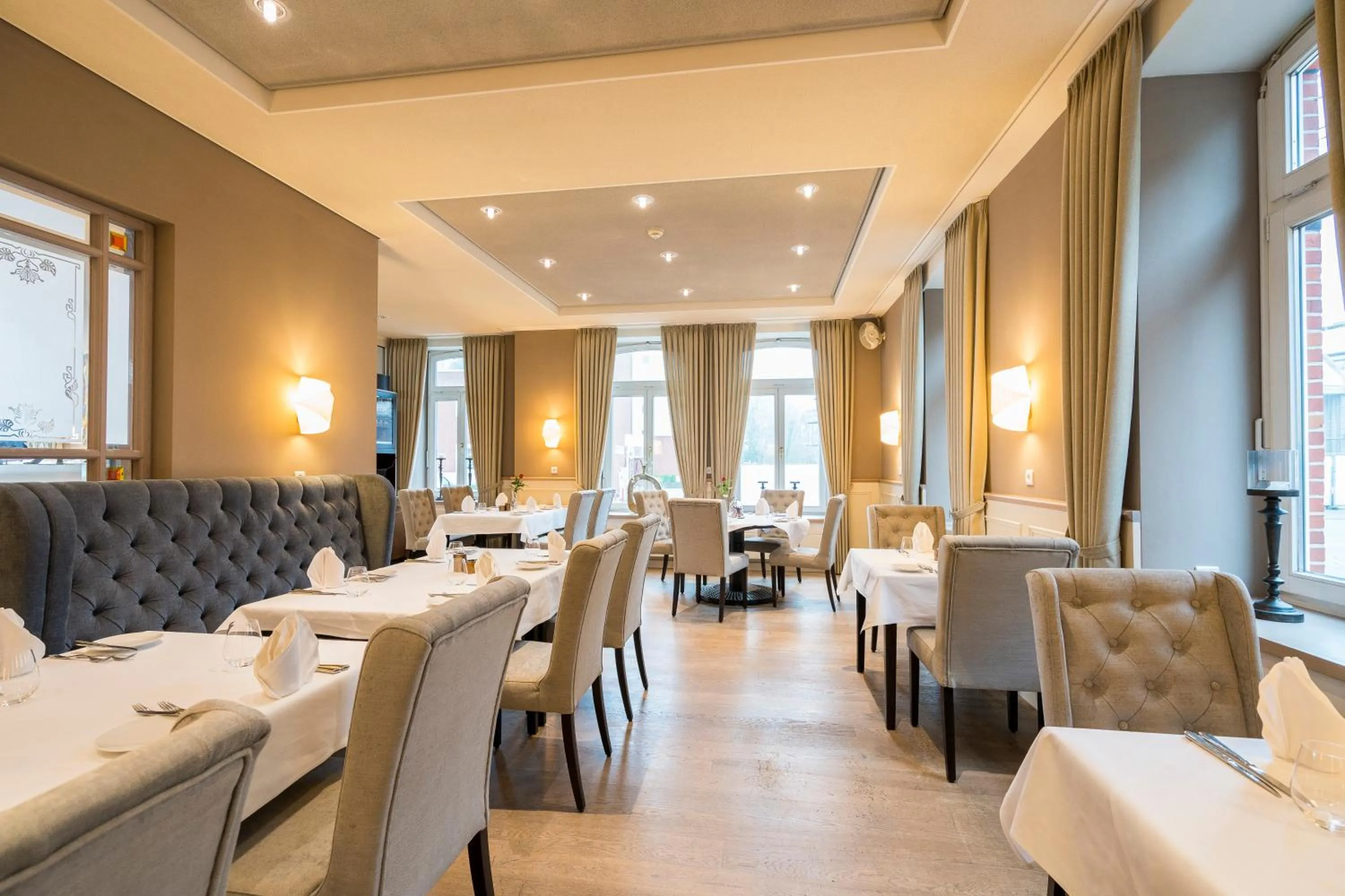 Restaurant/Places to Eat in Hotel von Euch