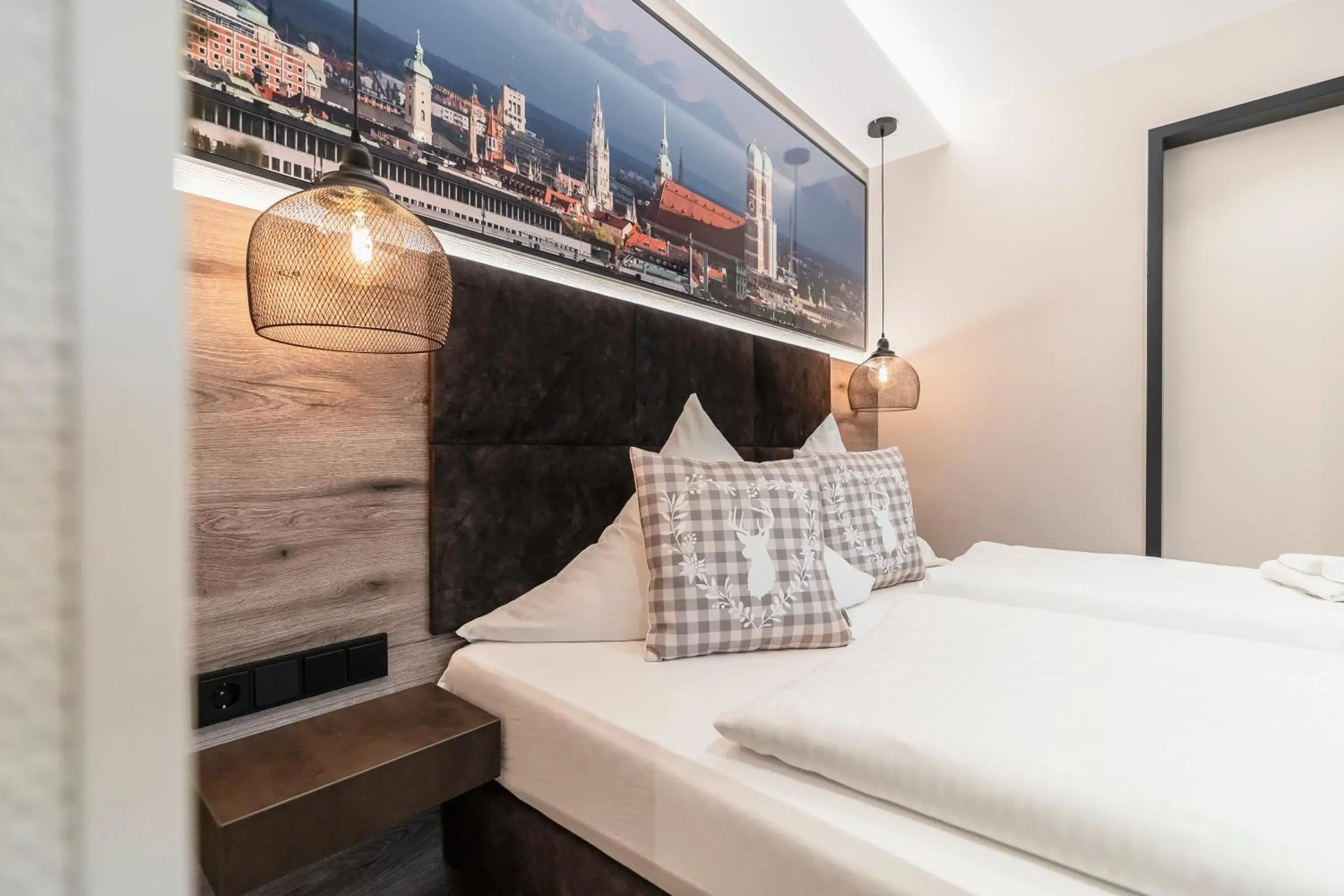 Business Double Room For Single Use in Hotel Demas München-Unterhaching Business Double Room For Single Use in Hotel Demas München-Unterhaching