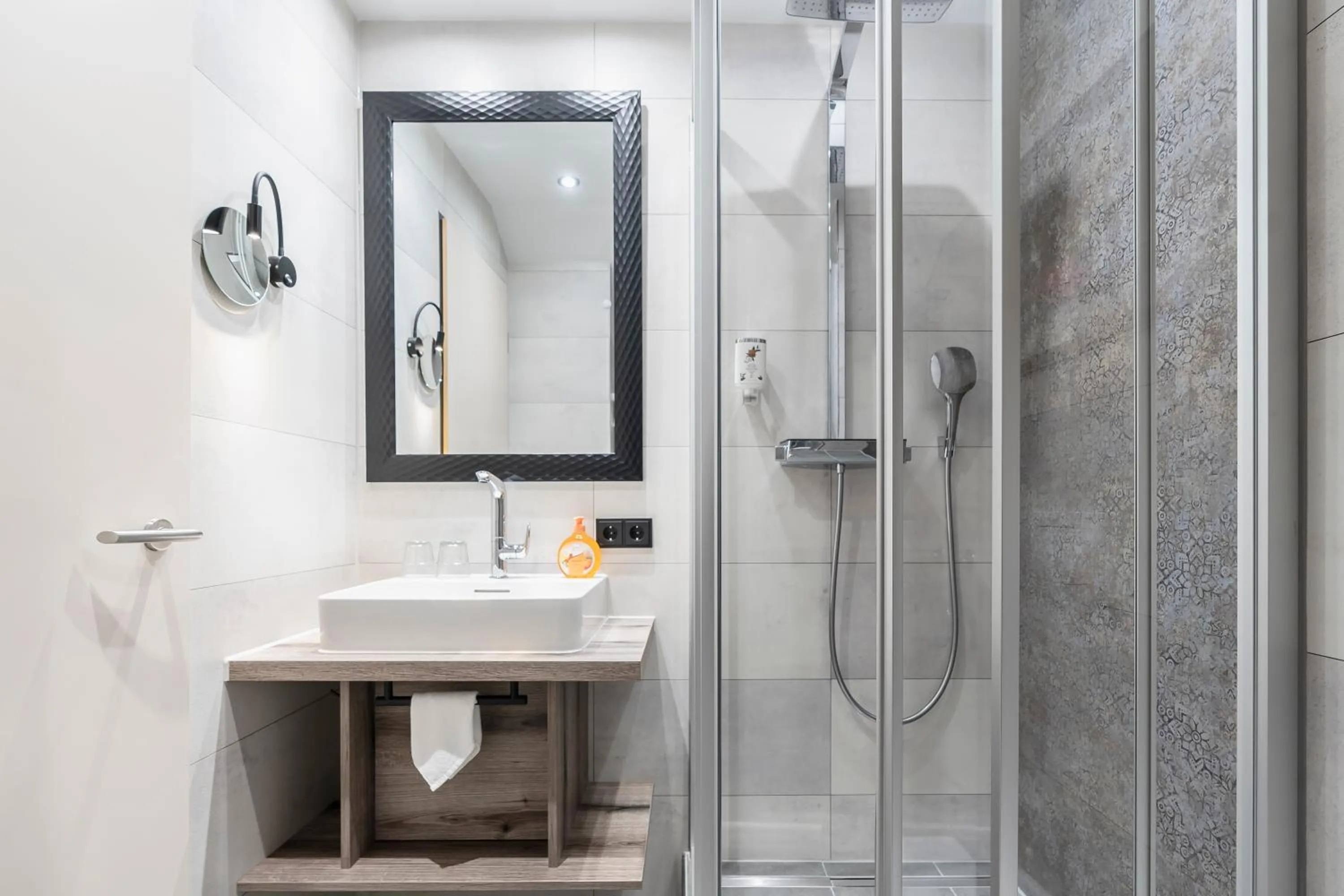 Bathroom in Hotel Demas München-Unterhaching