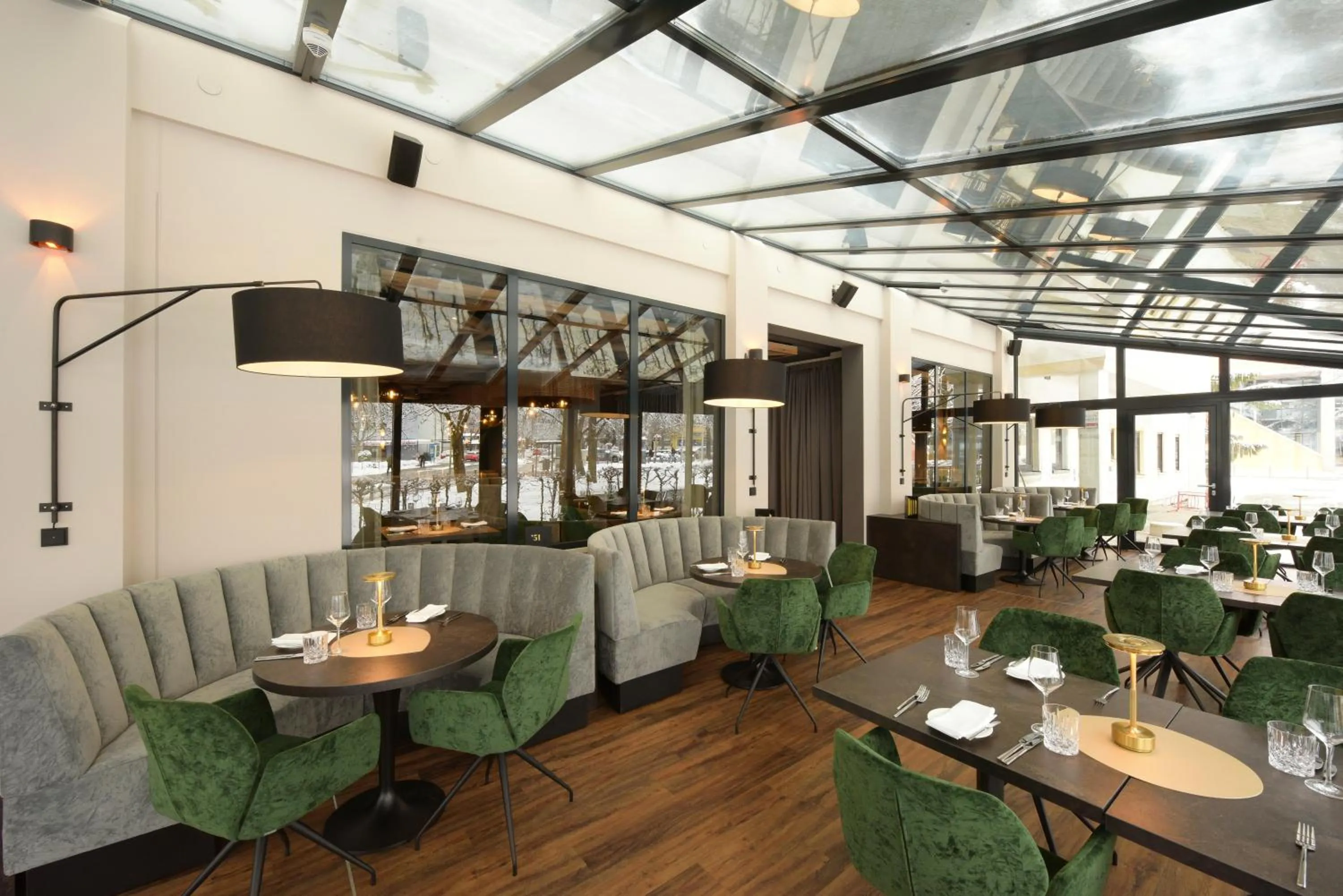 Restaurant/places to eat in Hotel Demas München-Unterhaching