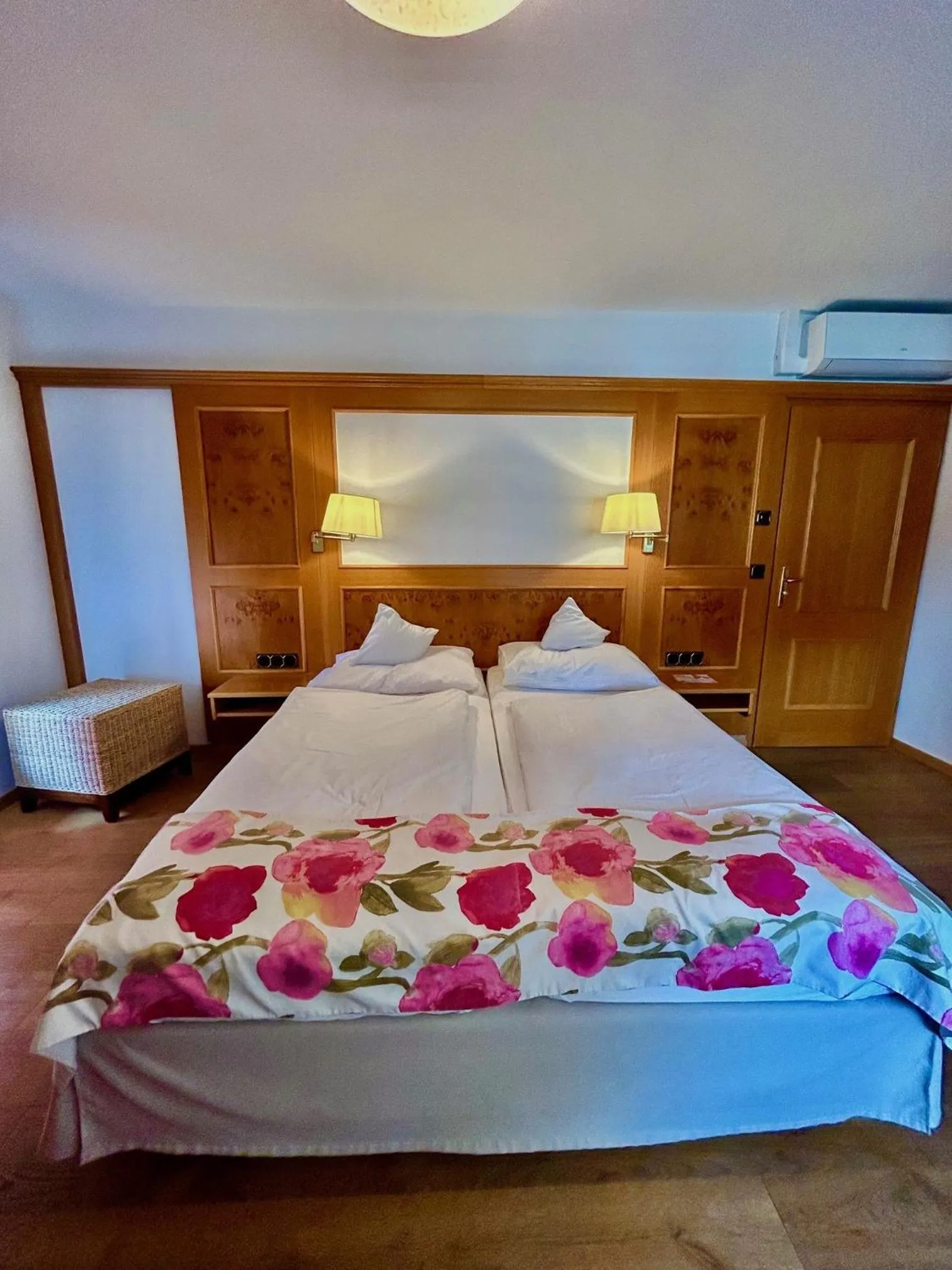 Bed in Hotel Fischerhaus