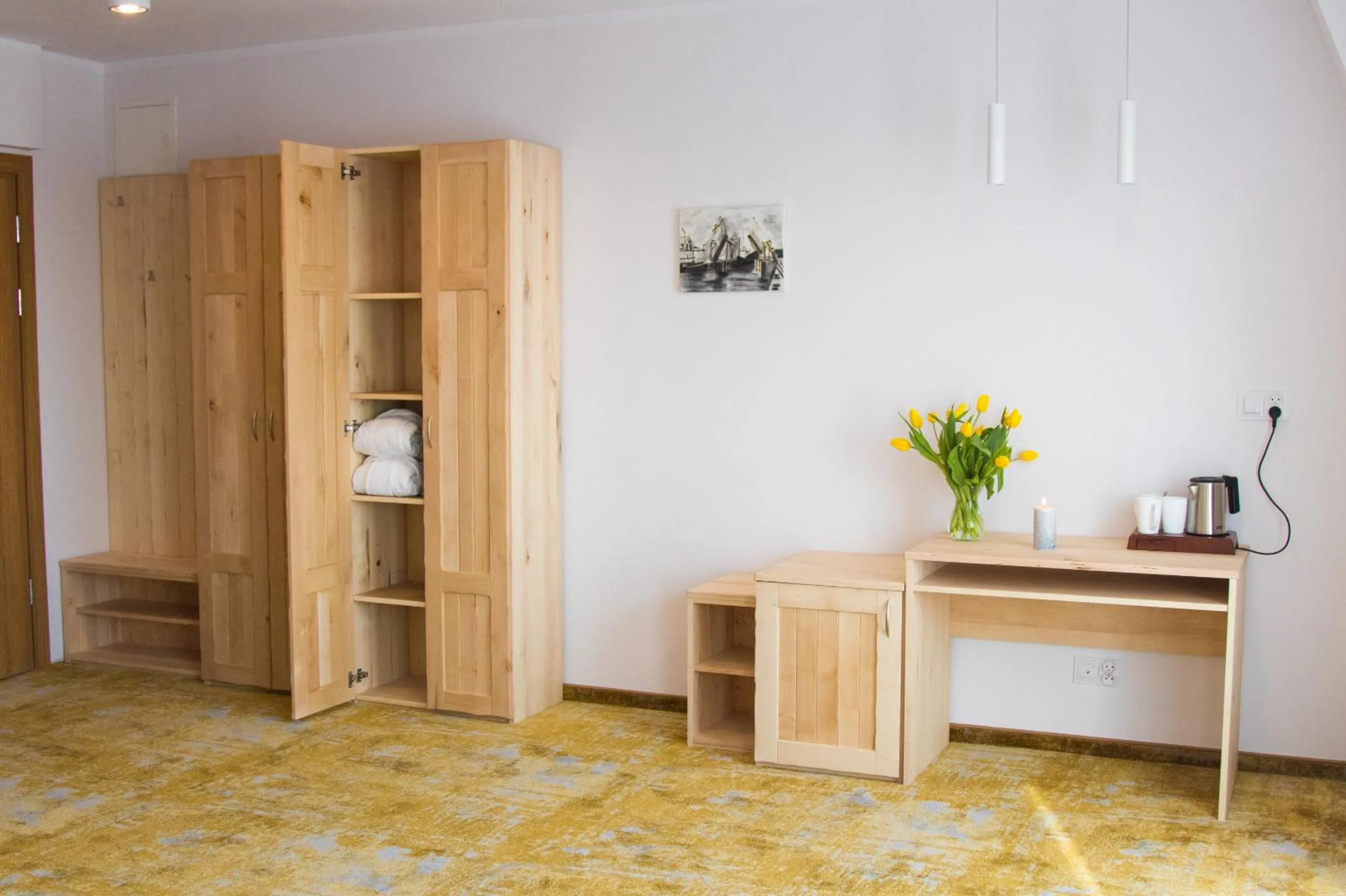 Communal lounge/ TV room in AMBER PORT