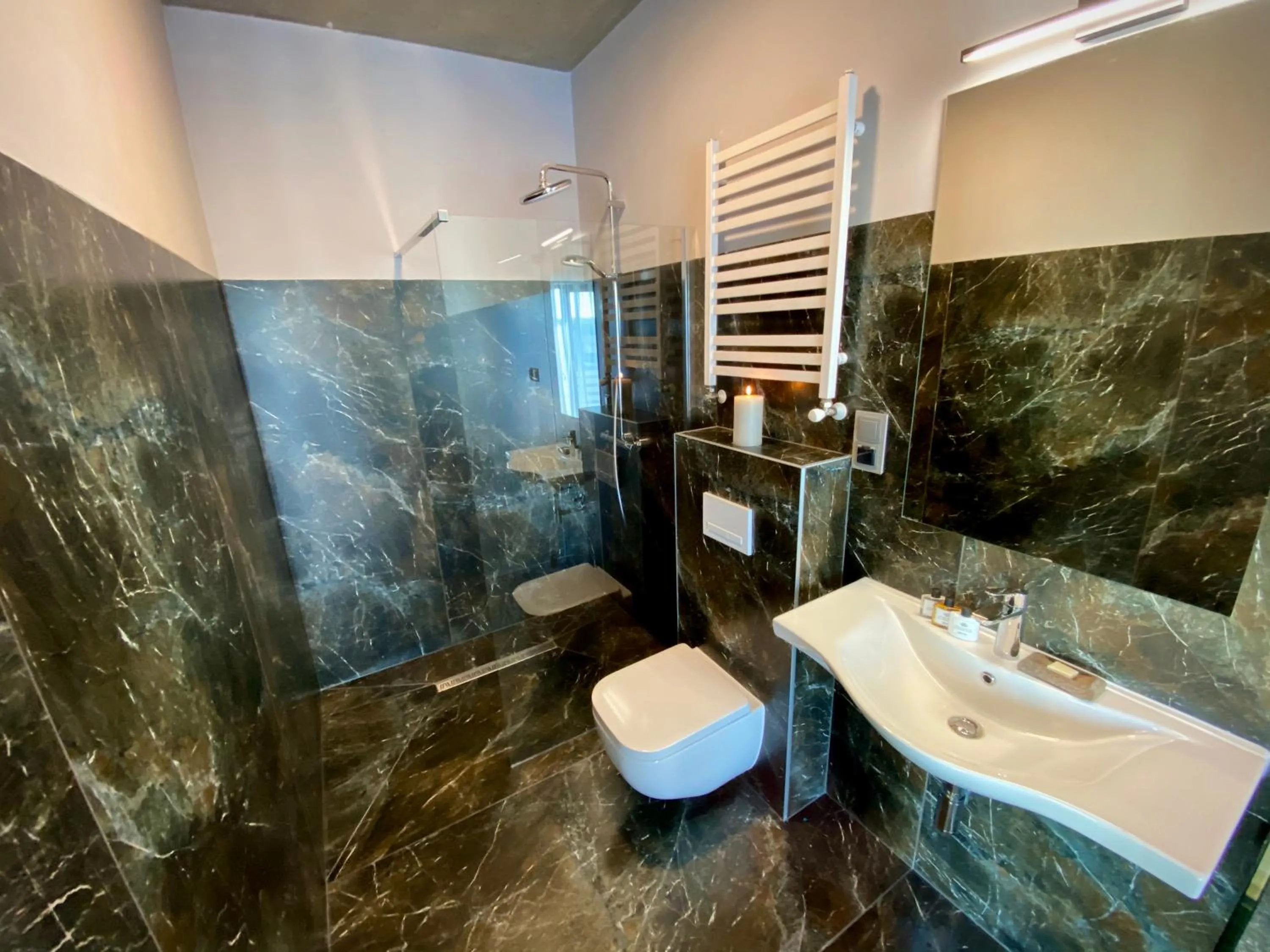 Bathroom in AMBER PORT